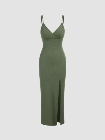 Geschlitztes Maxikleid mit V-Ausschnitt