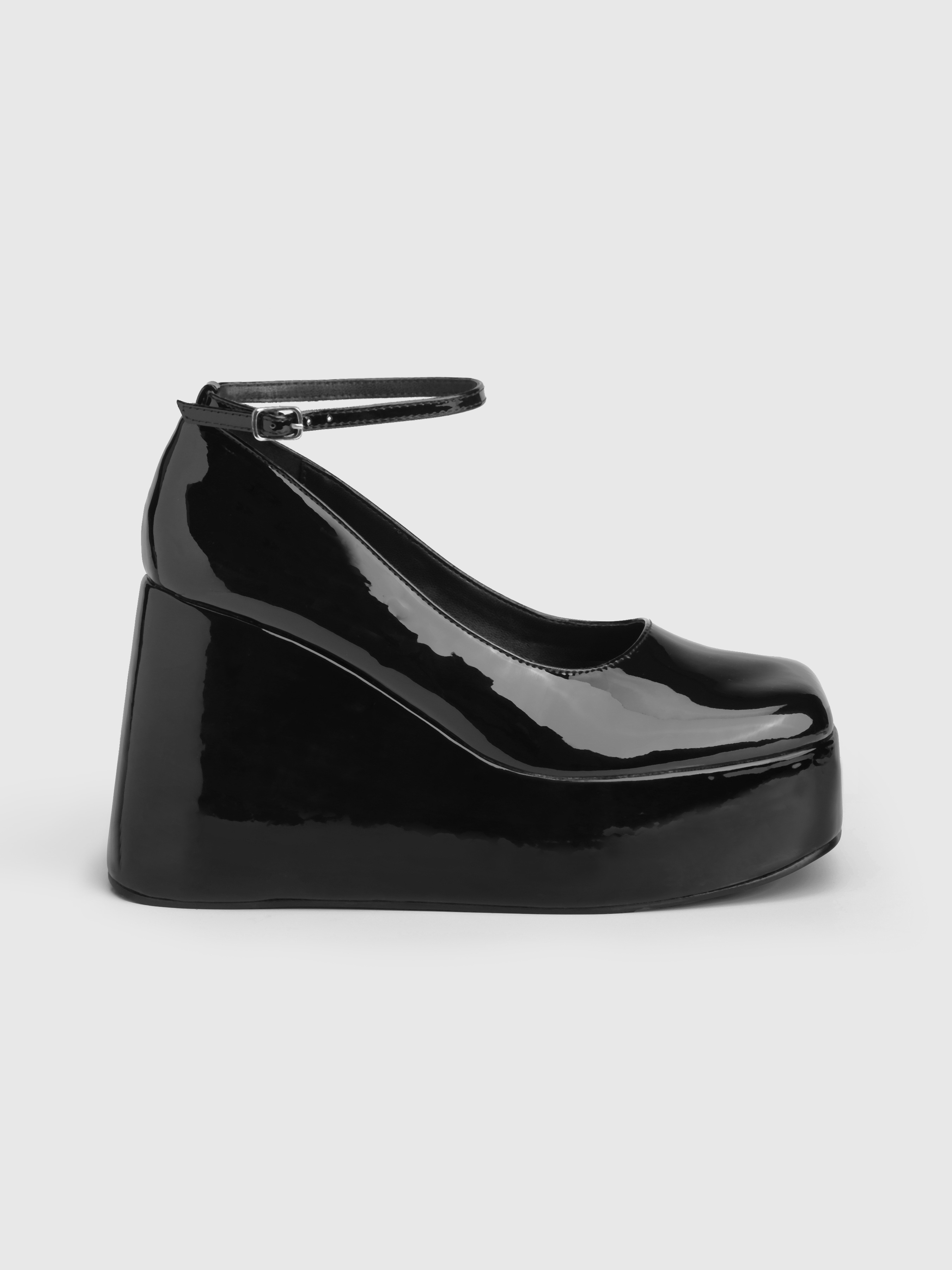 Patent Leather High Heels with Pearl Design Straps