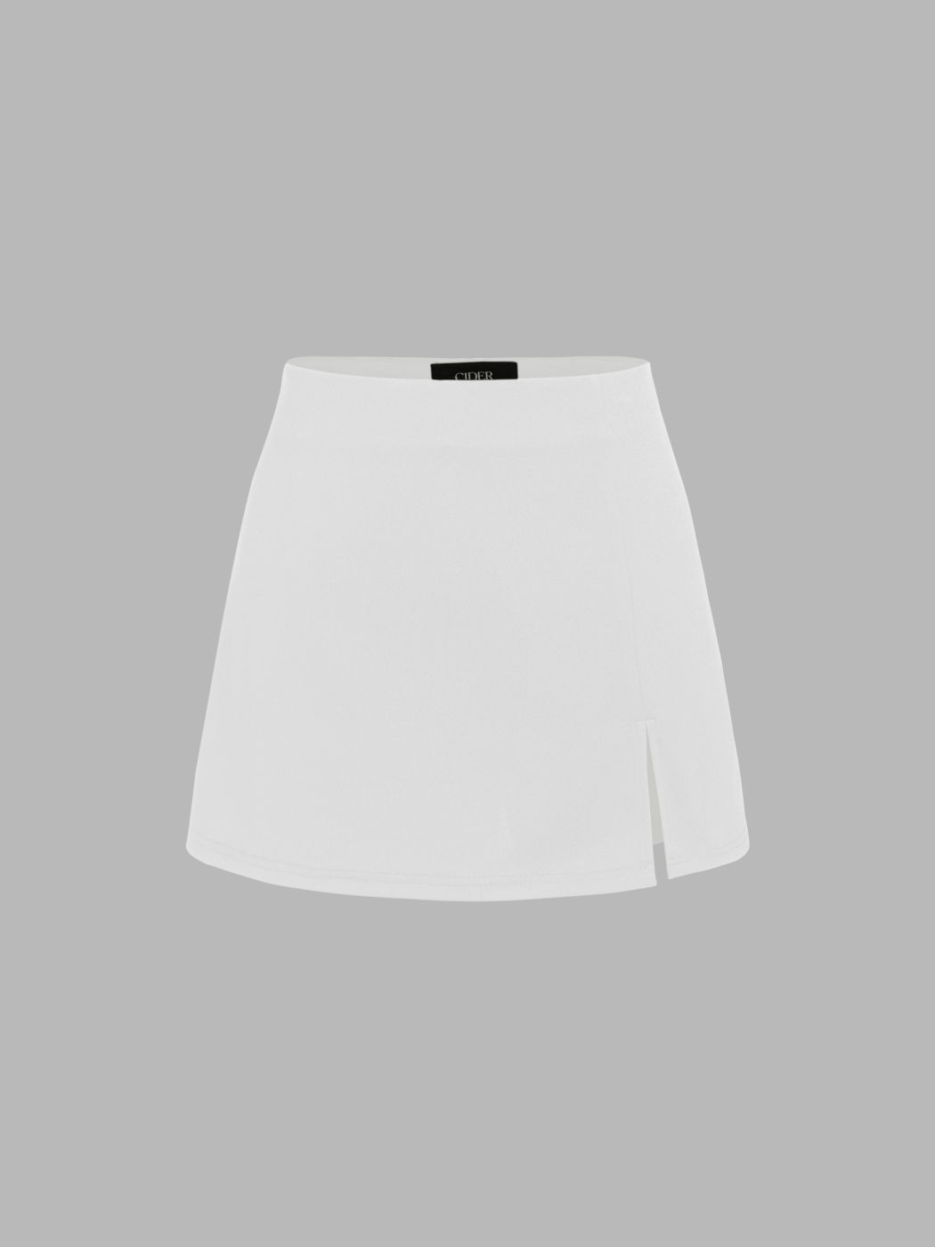 Mini-Skort mit mittlerer Taille und Schlitz