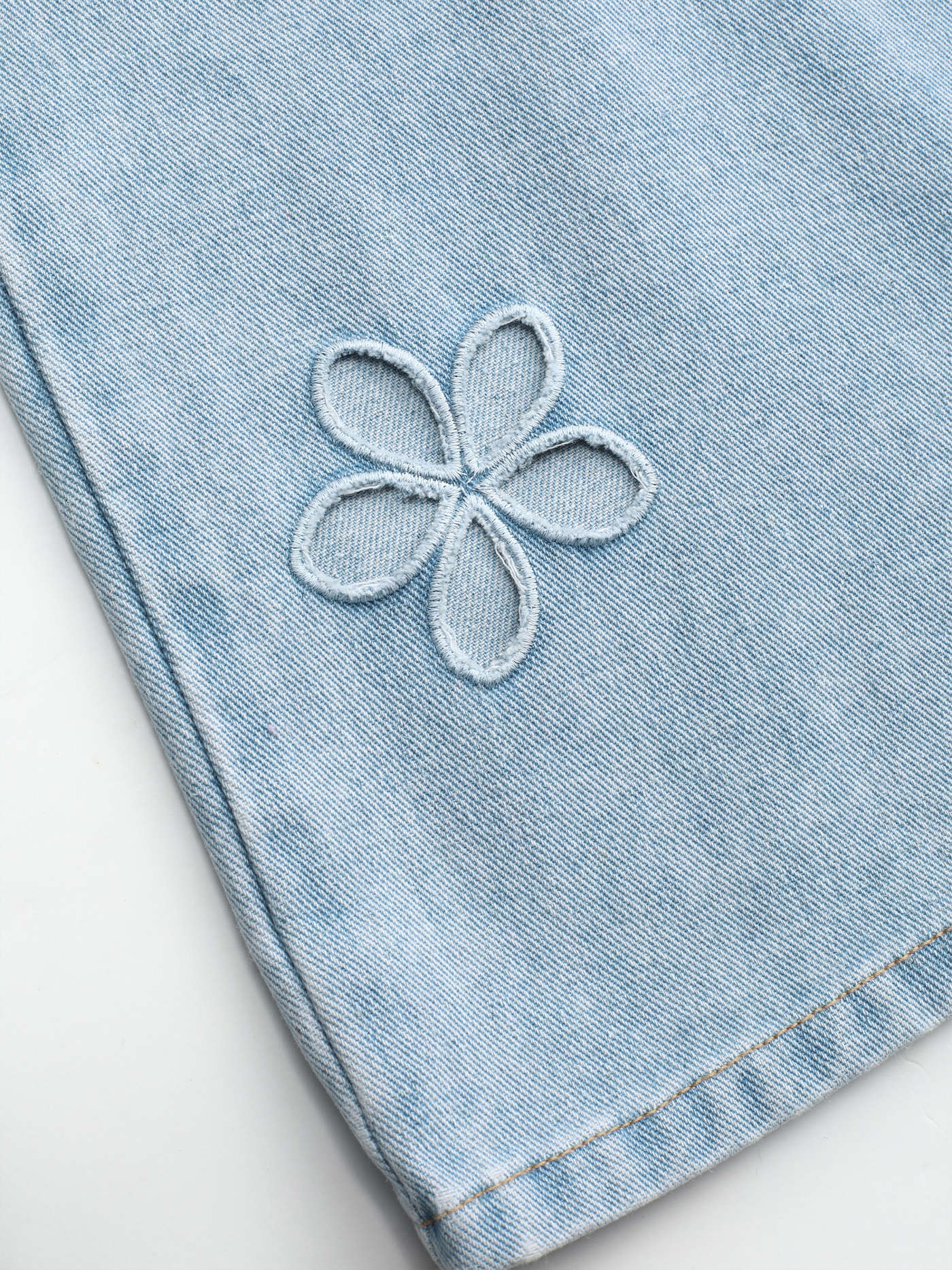 Denim Mid Waist Floral Pocket Wide Leg Jeans