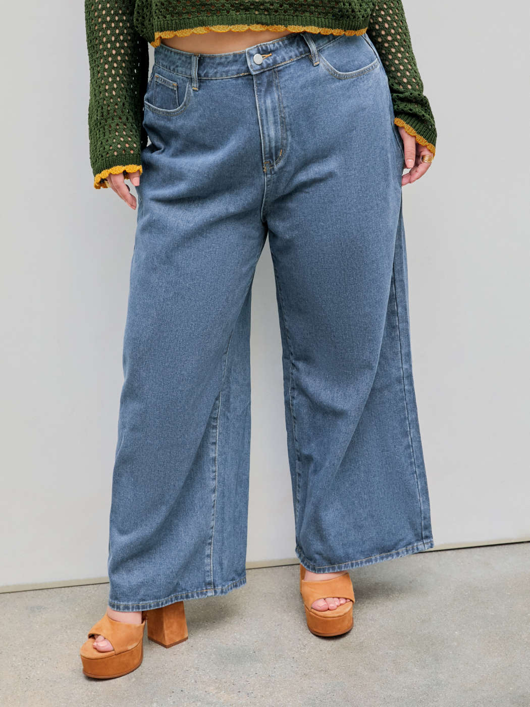 Calça jeans curva e plus cintura média com estampa de sol perna larga -  Cider