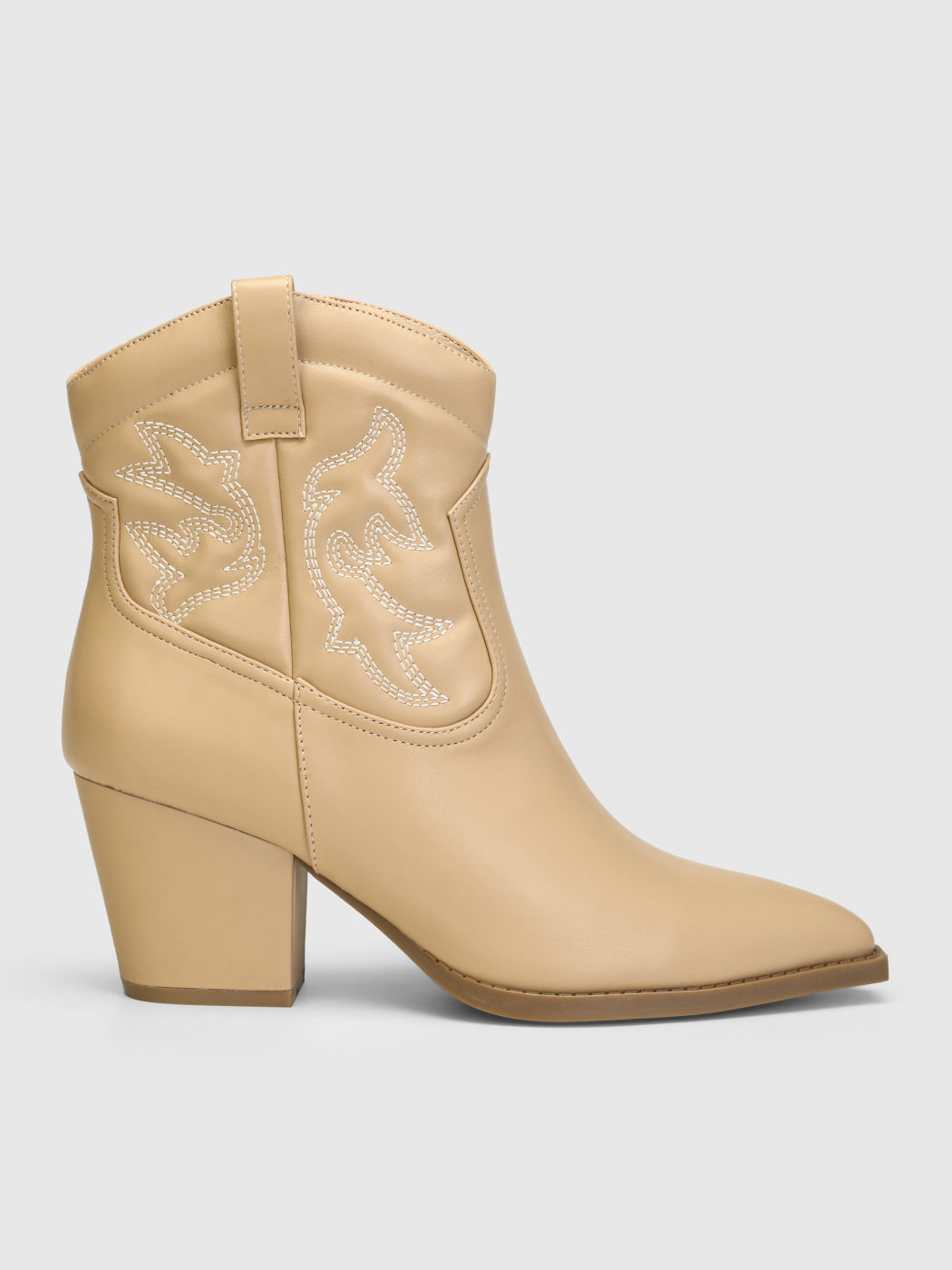 Solid Stiefeletten mit klobigem Absatz
