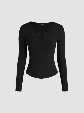 Einfarbiges geripptes V-Hals-Langarm-T-Shirt