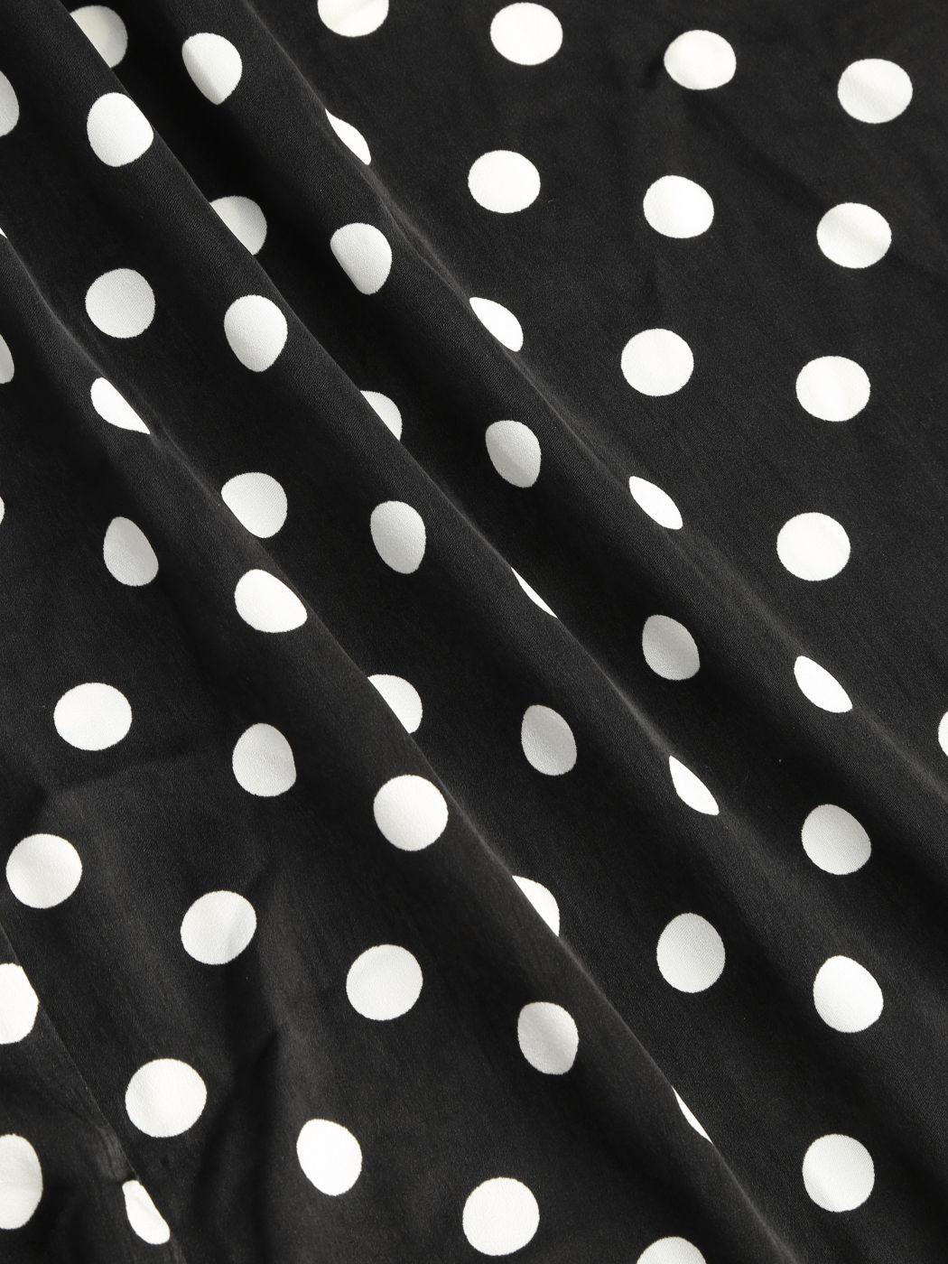 Gepunktetes Maxikleid