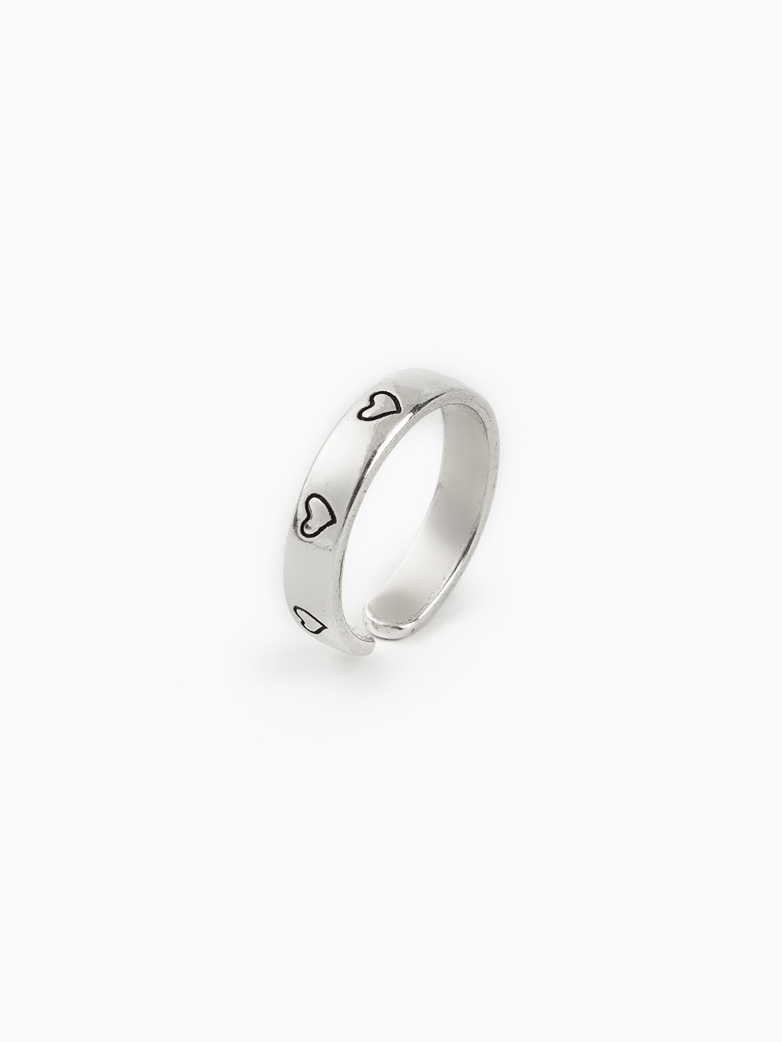 Heart Pattern Cuff Ring