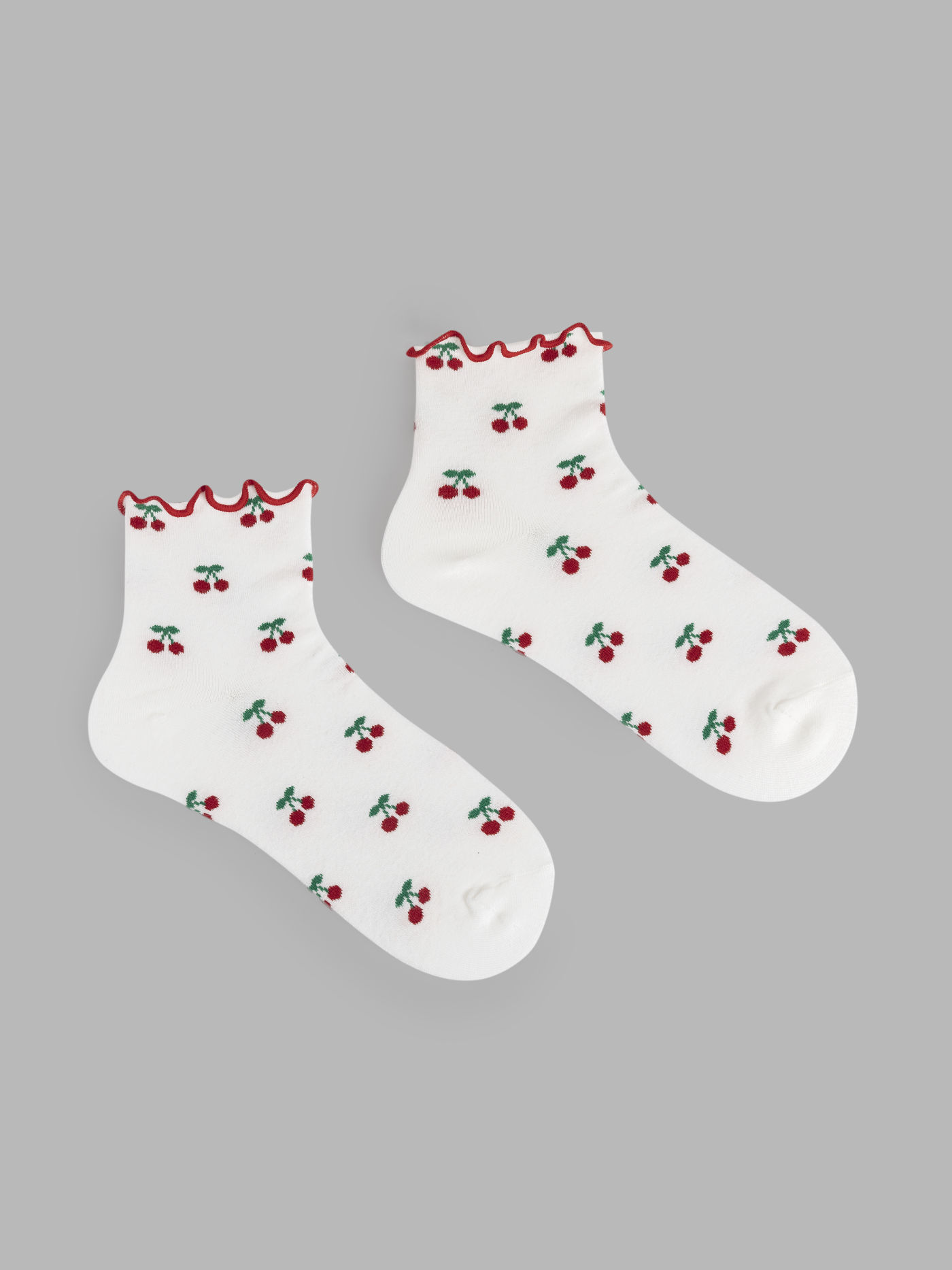 Cherry Pattern Ruffle Contrasting Binding Crew Socks