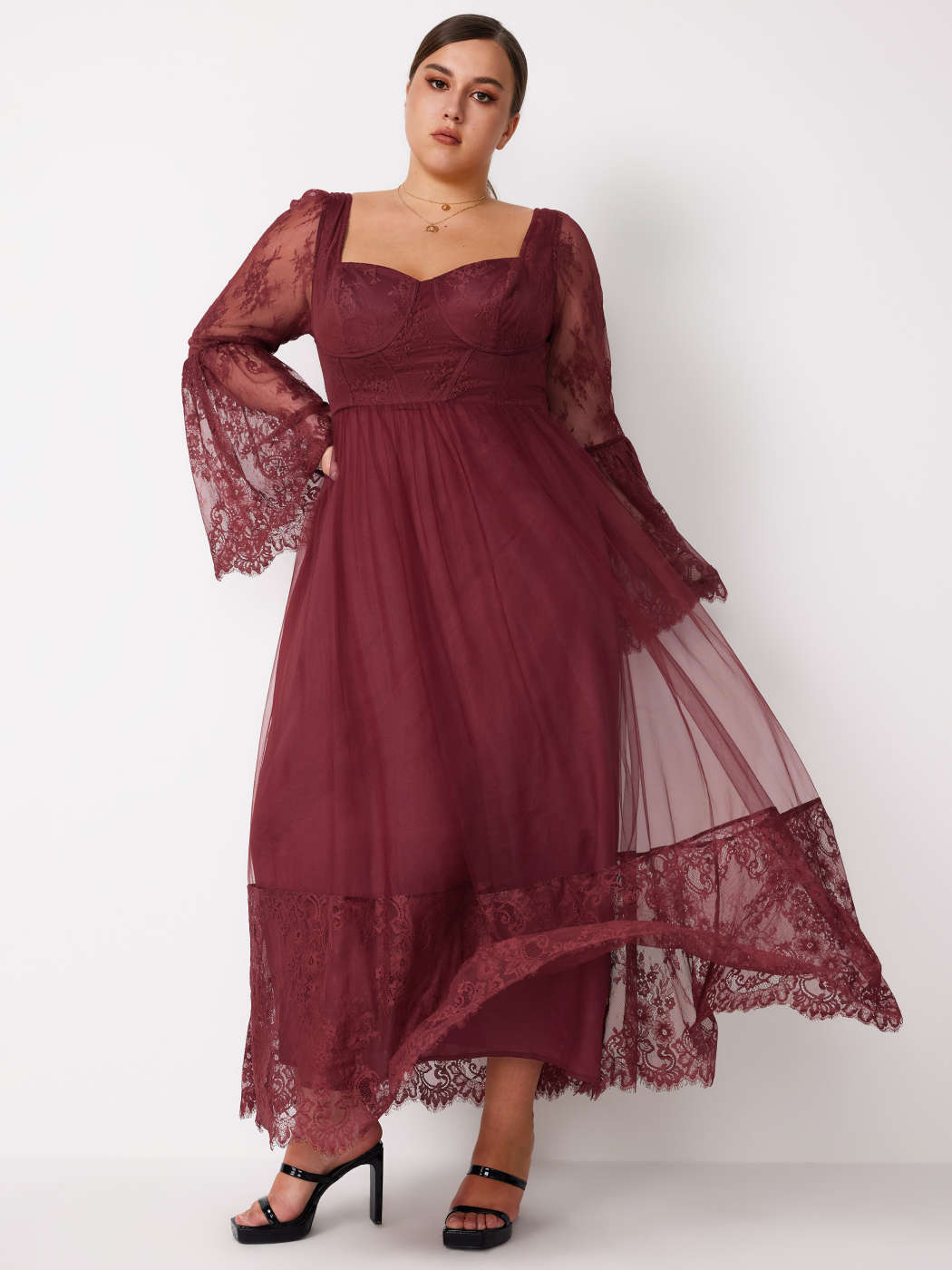 Curve Plus Lace Sweetheart Tulle Corset Maxi Dress