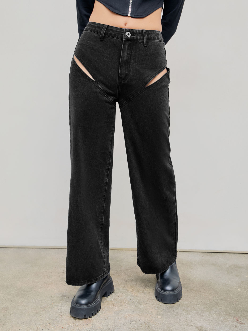 Low Rise Zipper Cut Out Straight Leg Jeans