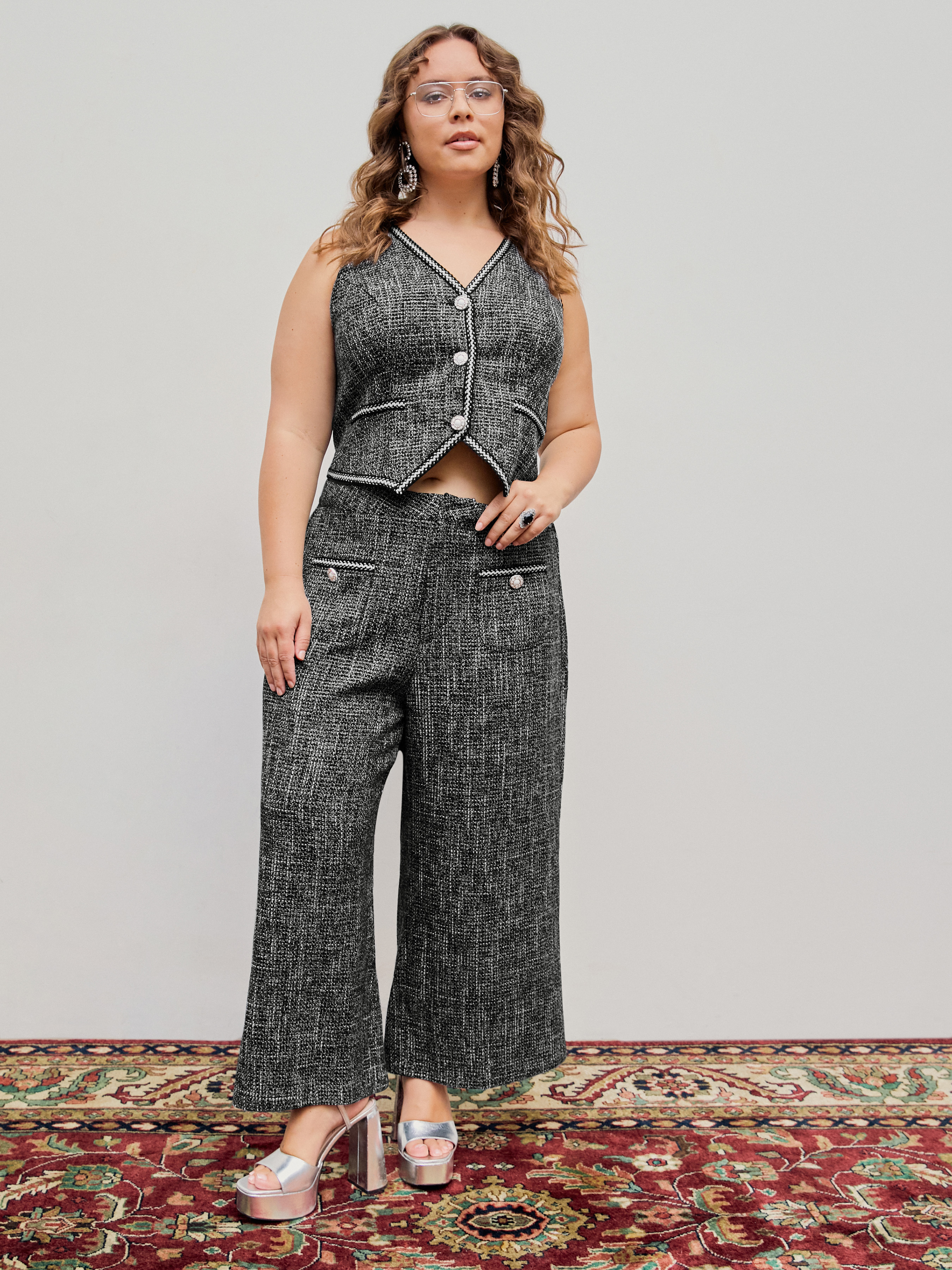 Tweed Tweed V-neck Solid Button Vest Curve & Plus For Work