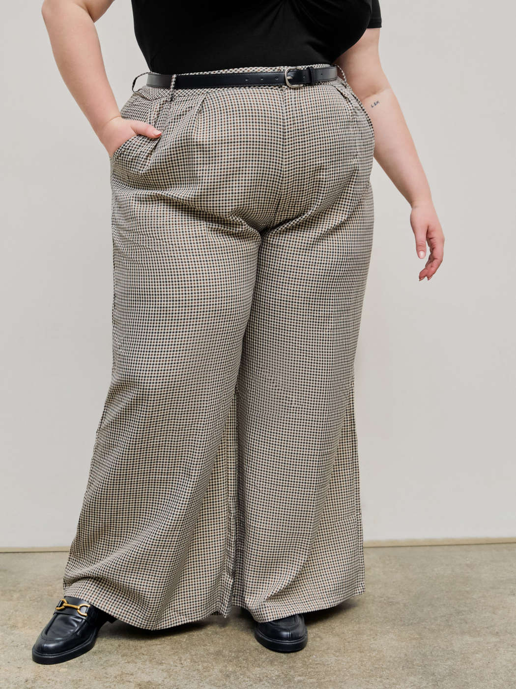 Woven Gingham Pleated Wide Leg Trousers With Belt Curve Plus For