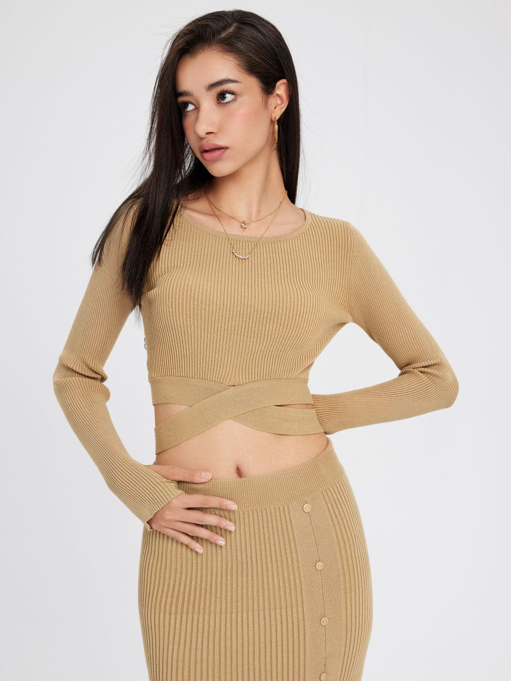Knit Round Neckline Tie Back Crop Long Sleeve Top