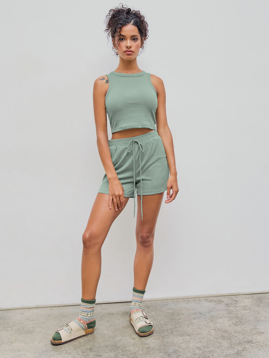 Solid Crop Tank Top & Knotted Shorts Set