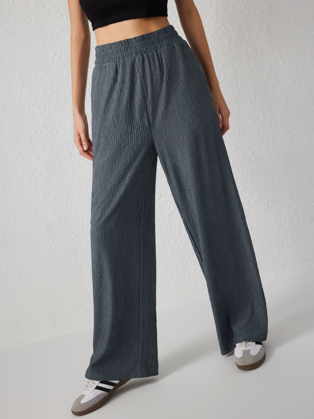 Mid Waist Solid Texture Wide Leg Trousers