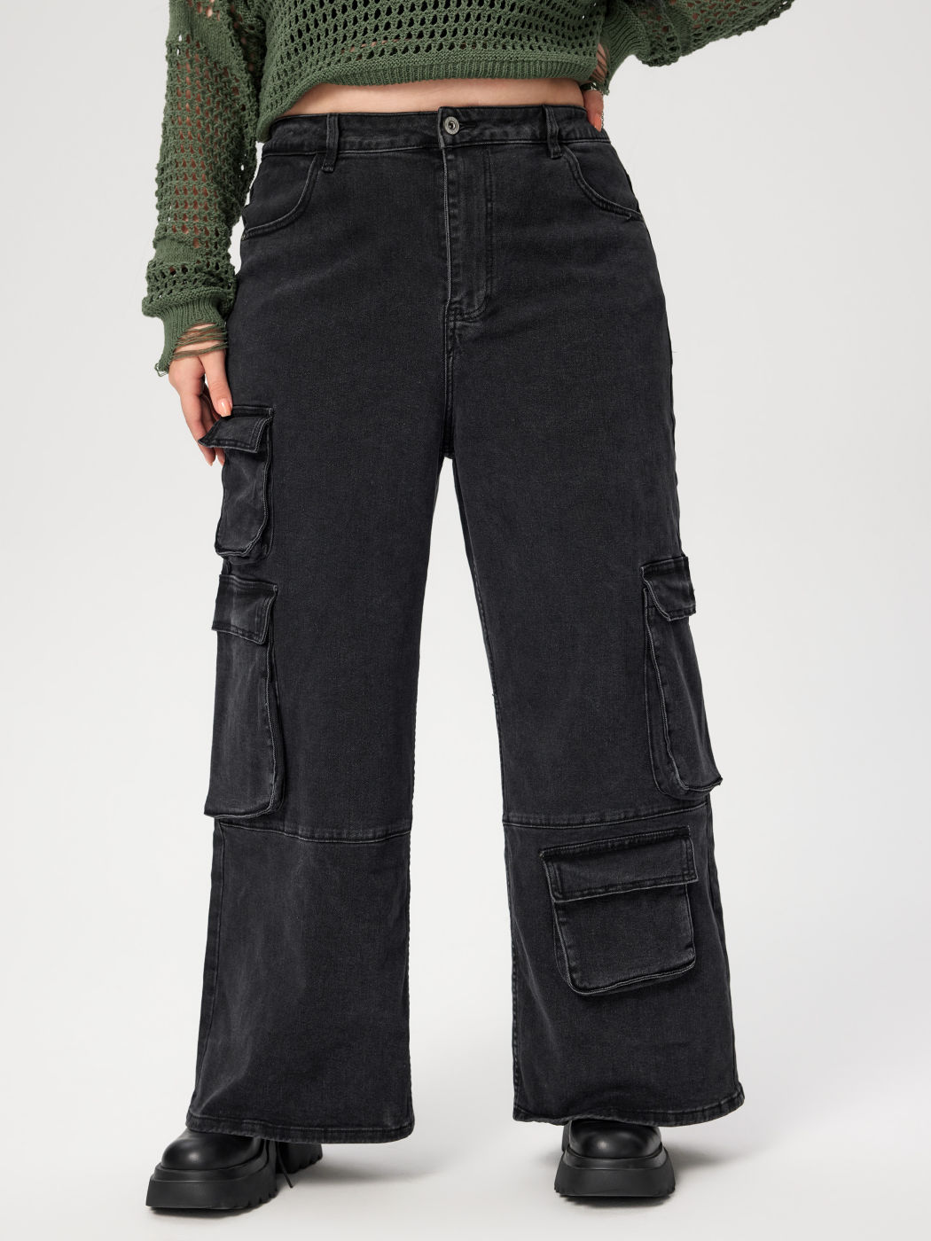 Denim Solid Pocket Cargo Jeans Curve & Plus