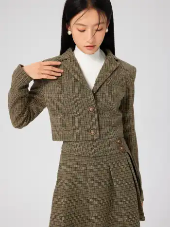 Blazer con colletto in tweed e motivo a quadri