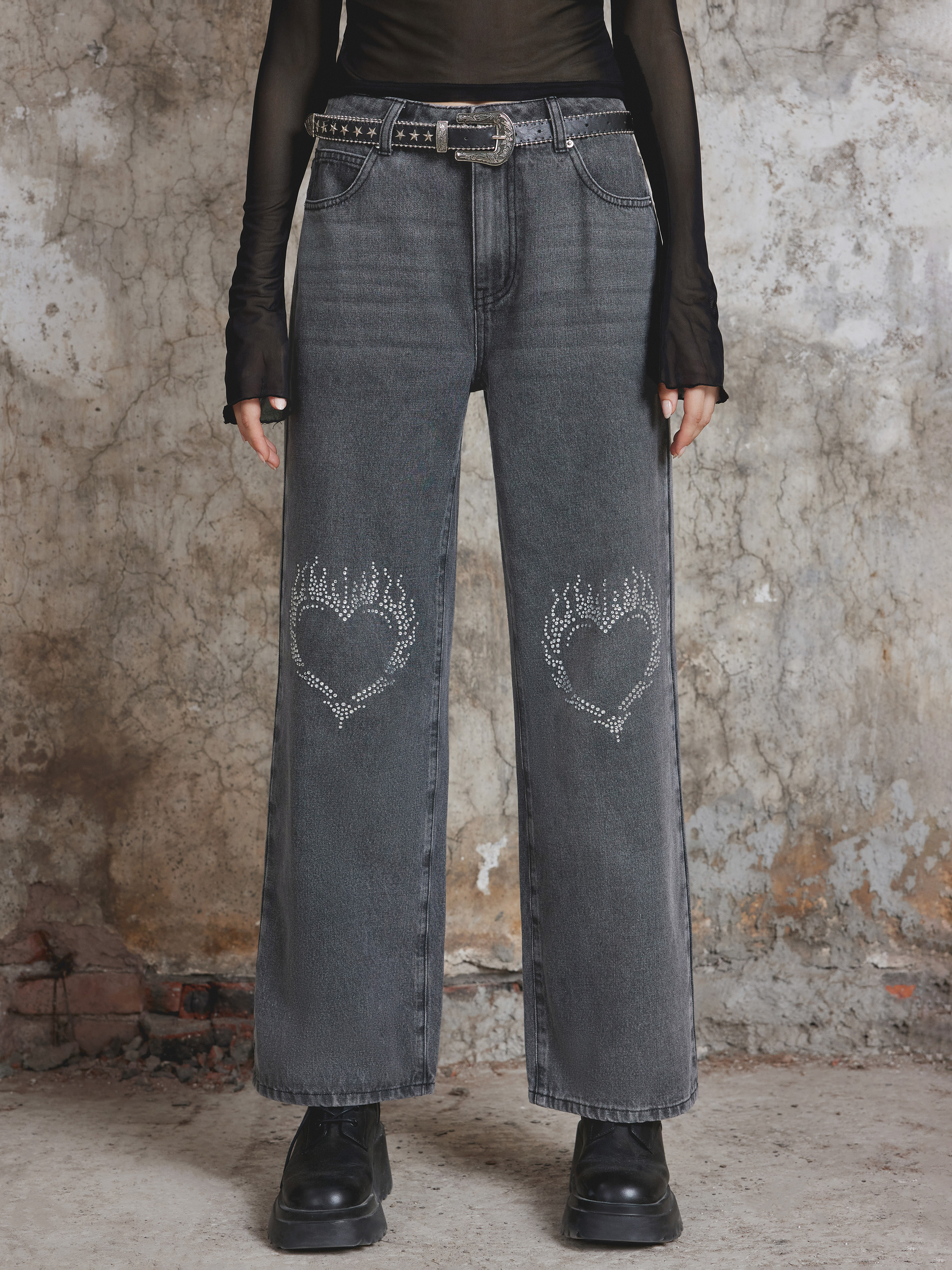 Denim Mid Waist Rhinestone Heart Detail Wide Leg Jeans For