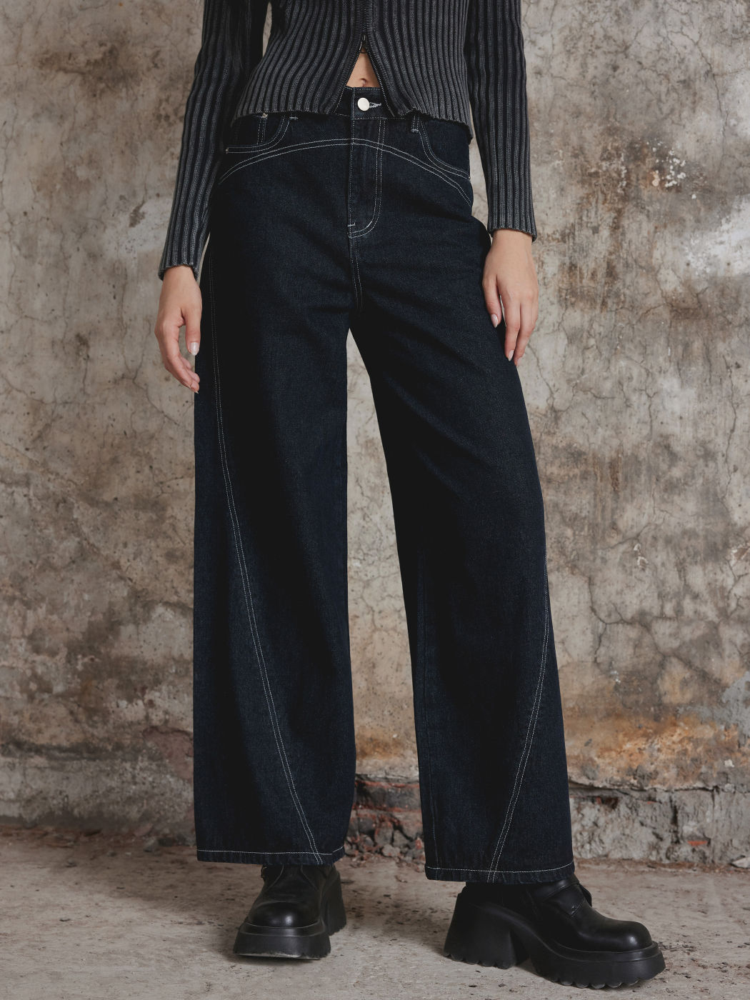  Denim Hochtaillierte Knopftasche Gerade Bein Jeans