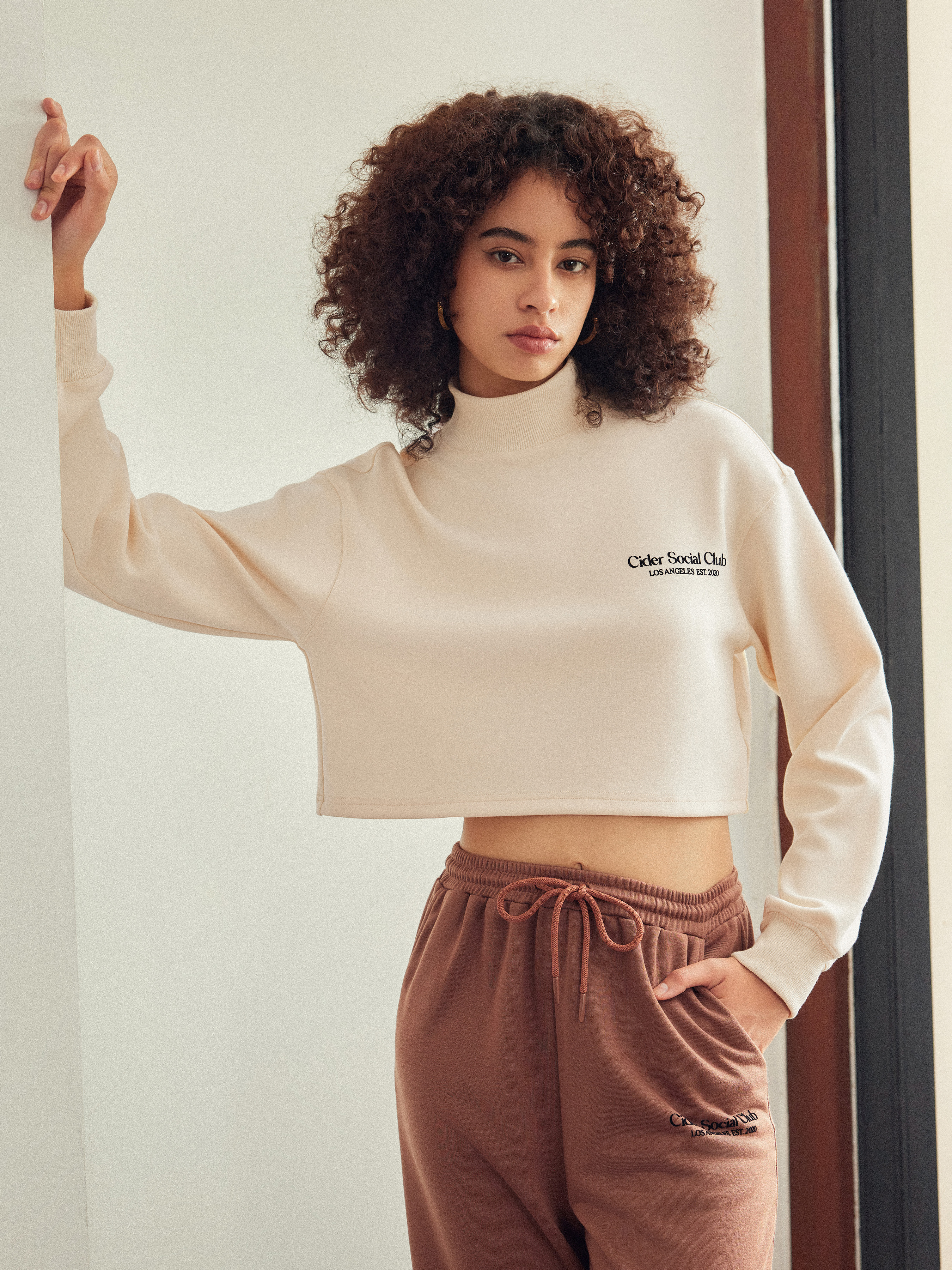 High cropped clearance sweatshirt