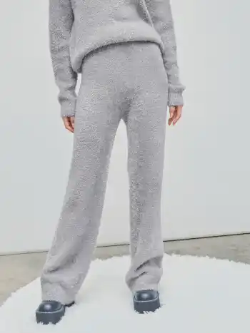  Flauschige Mittlere Taille Solid Gerade Bein Strickhosen