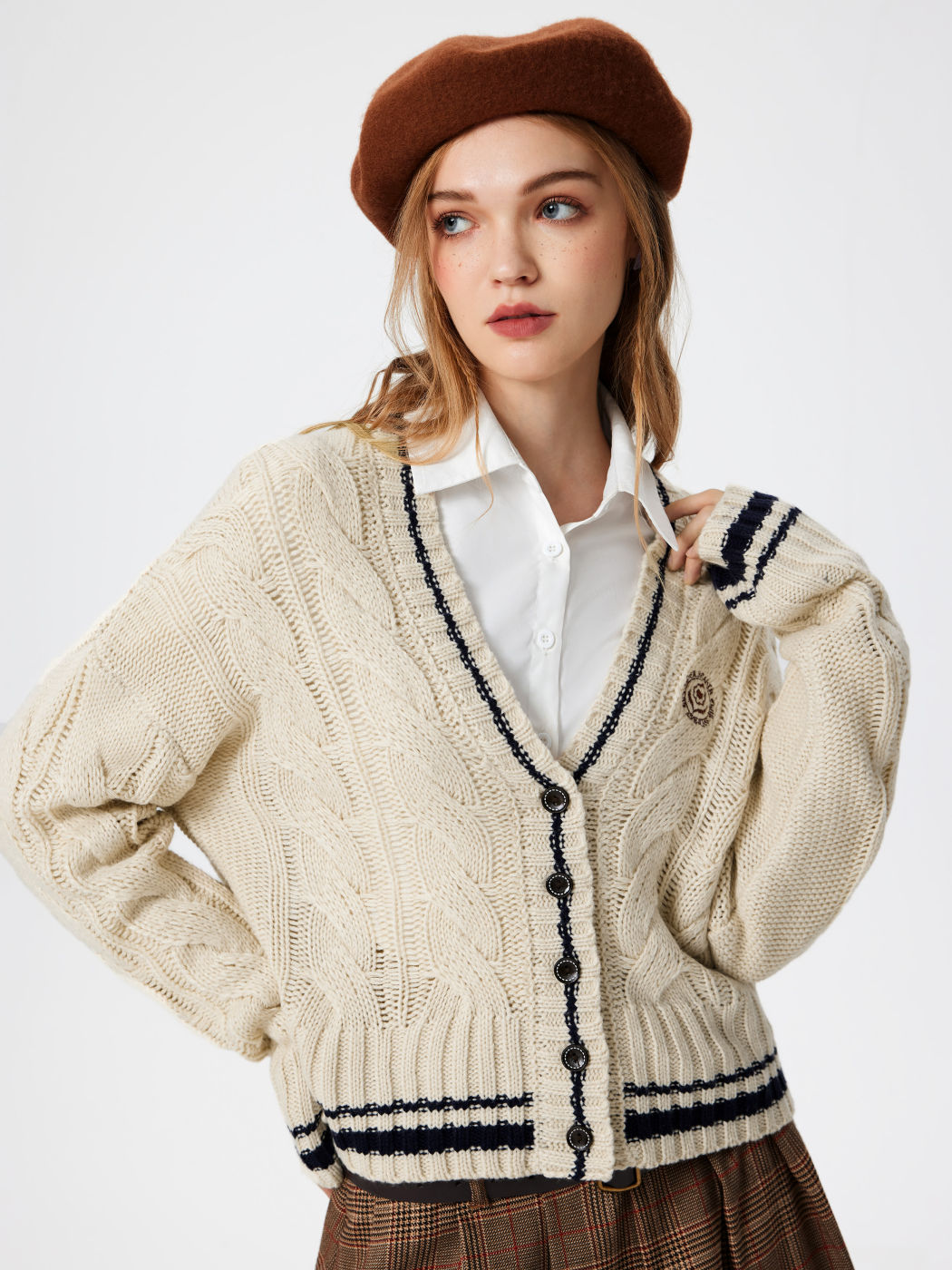 Knit V-neck Contrasting Binding Cardigan For School Daily Casual Picnic Coffee Shop