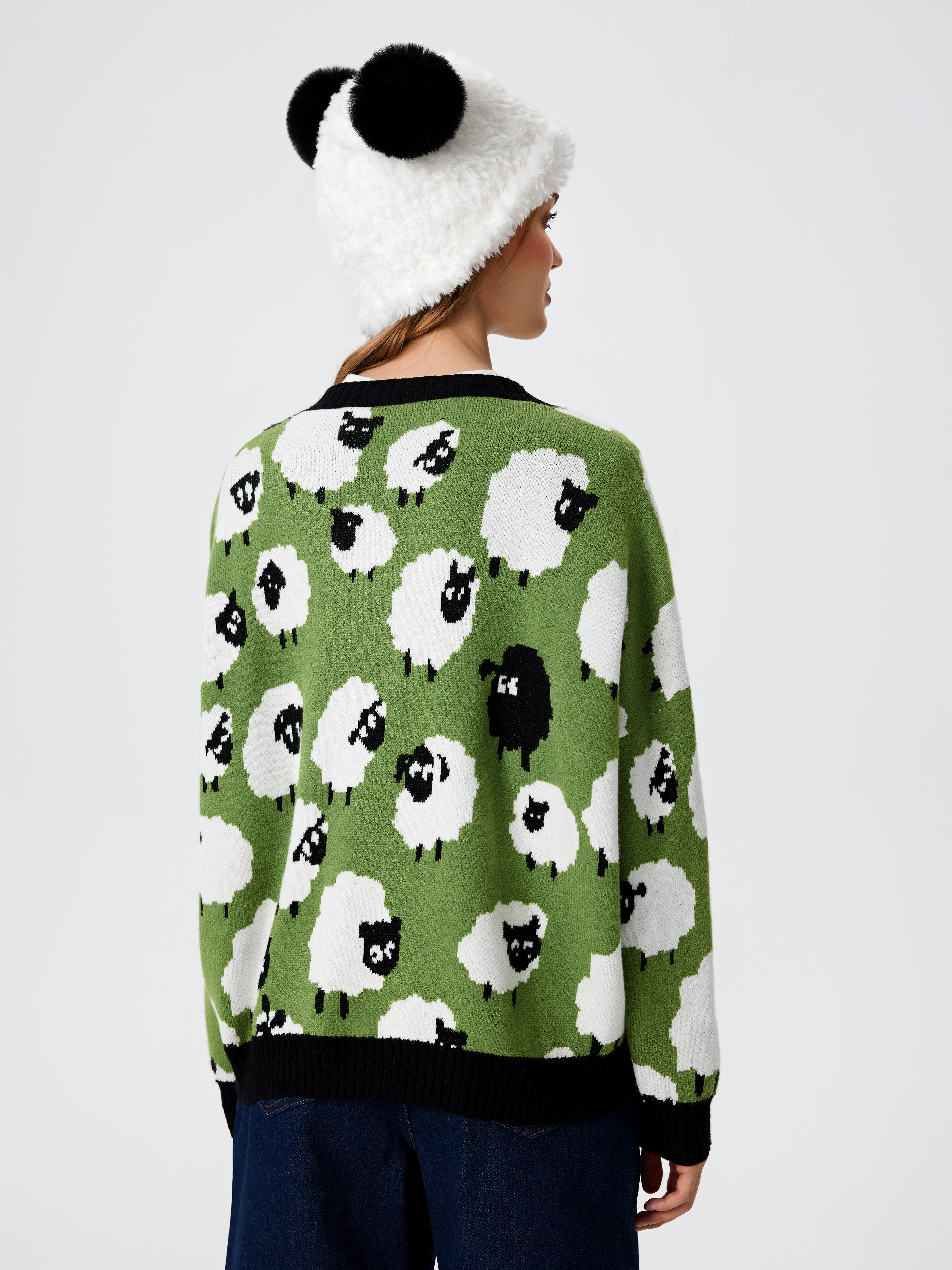 Urban Outfitters Embroidered Cardigan Christmas Knit Fabric V-neck