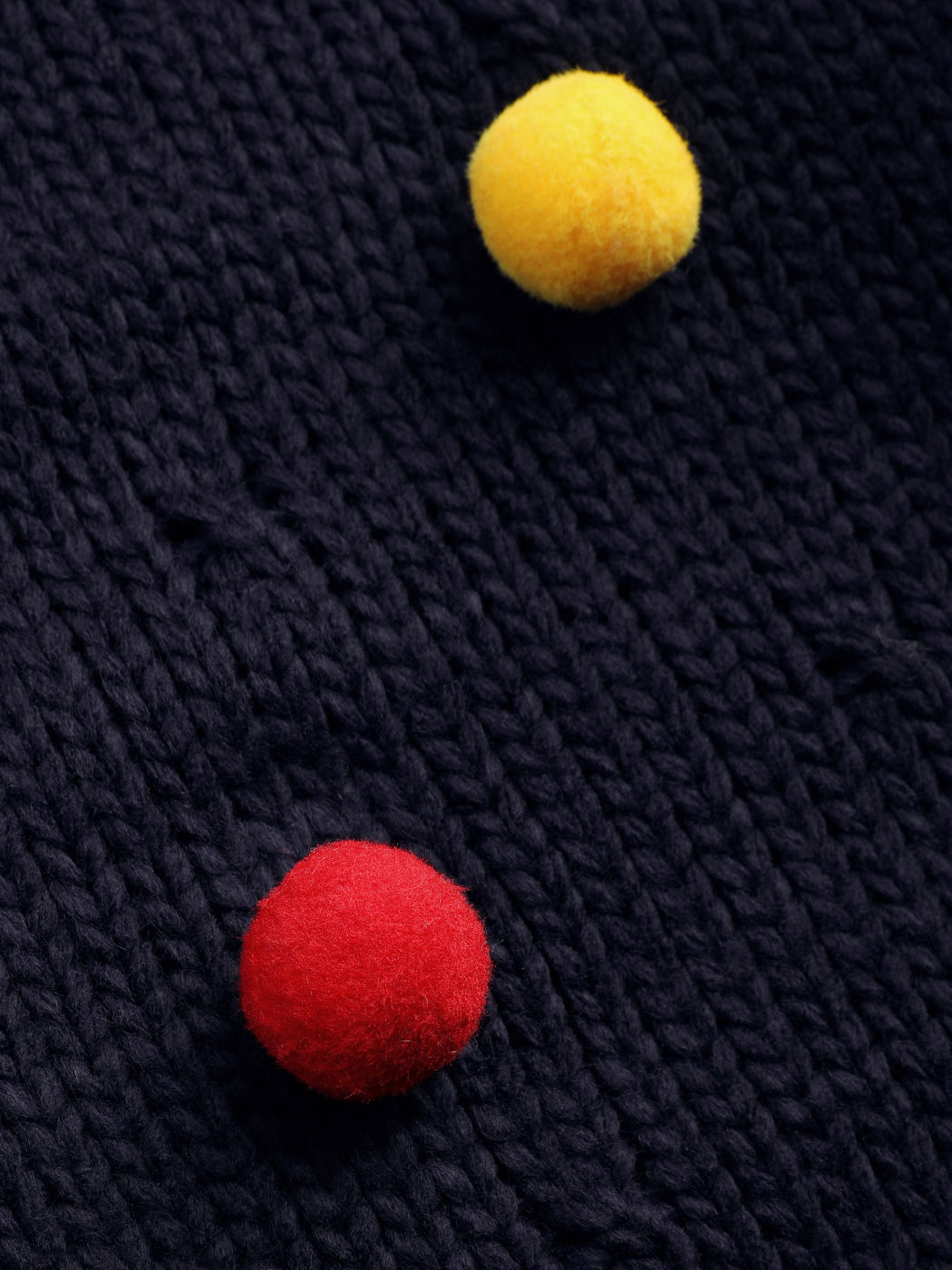 Round Neckline Solid Sweater With Colorful Pom-poms