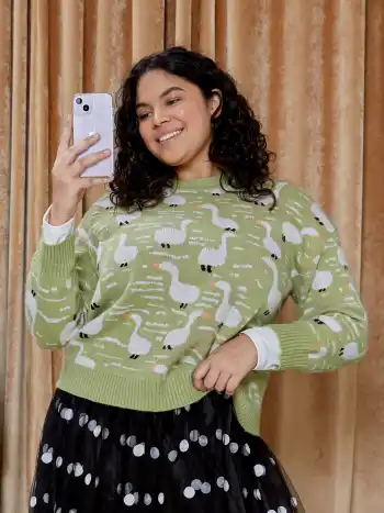 Pullover mit Rundhalsausschnitt und Entenmuster Kurve & Plus