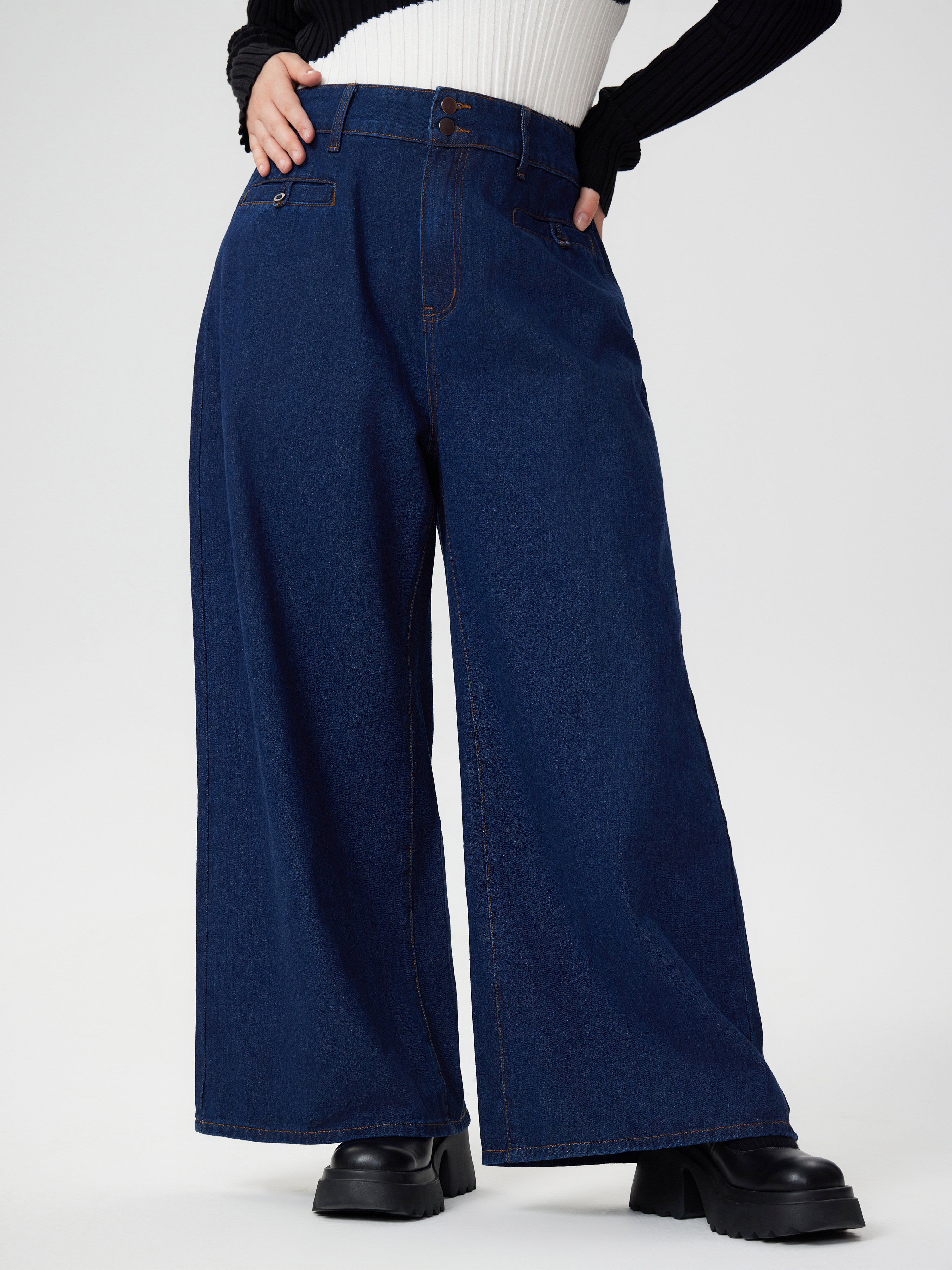 Denim Mid Waist Wide Leg Jeans Curve & Plus - Cider