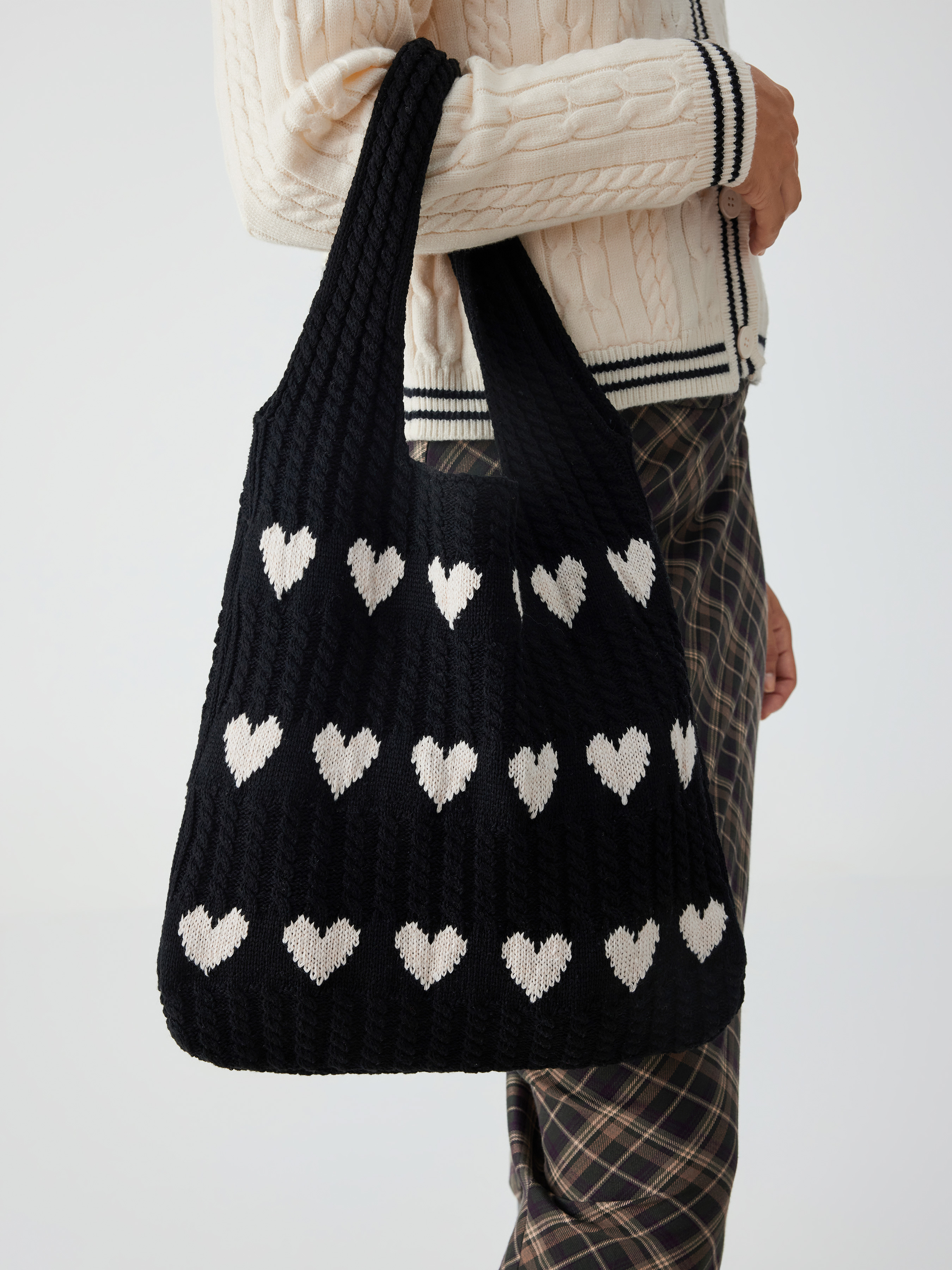 THEREDTHREAD / ザレッドスレッド】S heart tote bag large