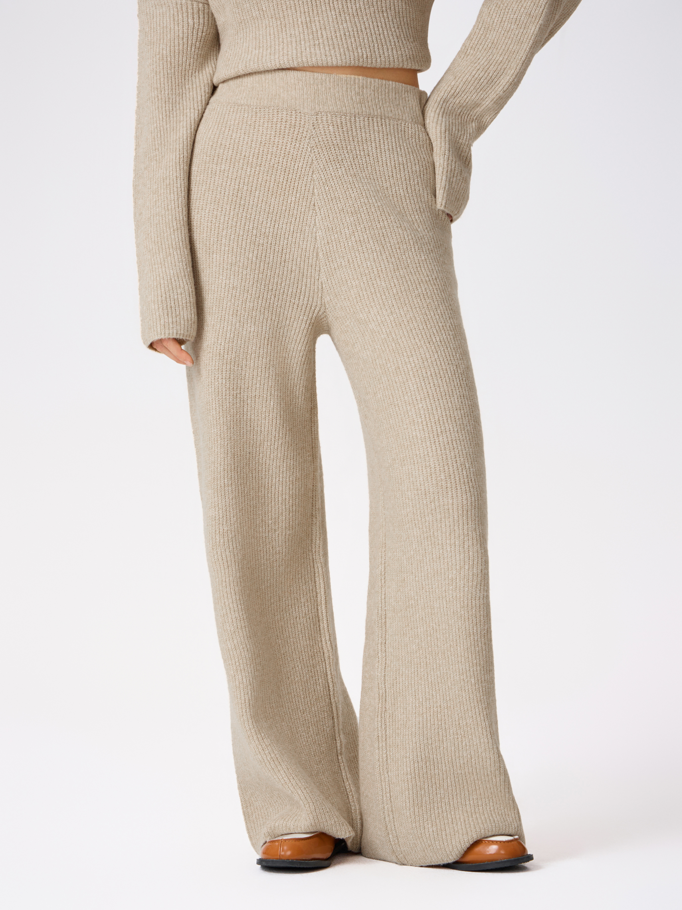 Wide wool-blend trousers - Greige - Ladies | H&M