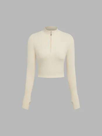 Einfarbiges Strick-Crop-Top mit Reißverschluss