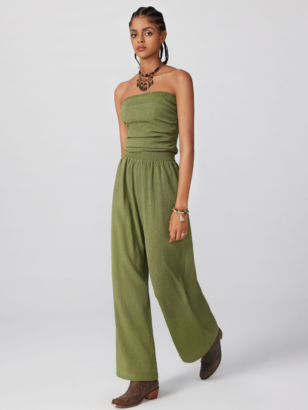 Solid Texture Crop Ruched Tube Top & Wide Leg Trousers Set