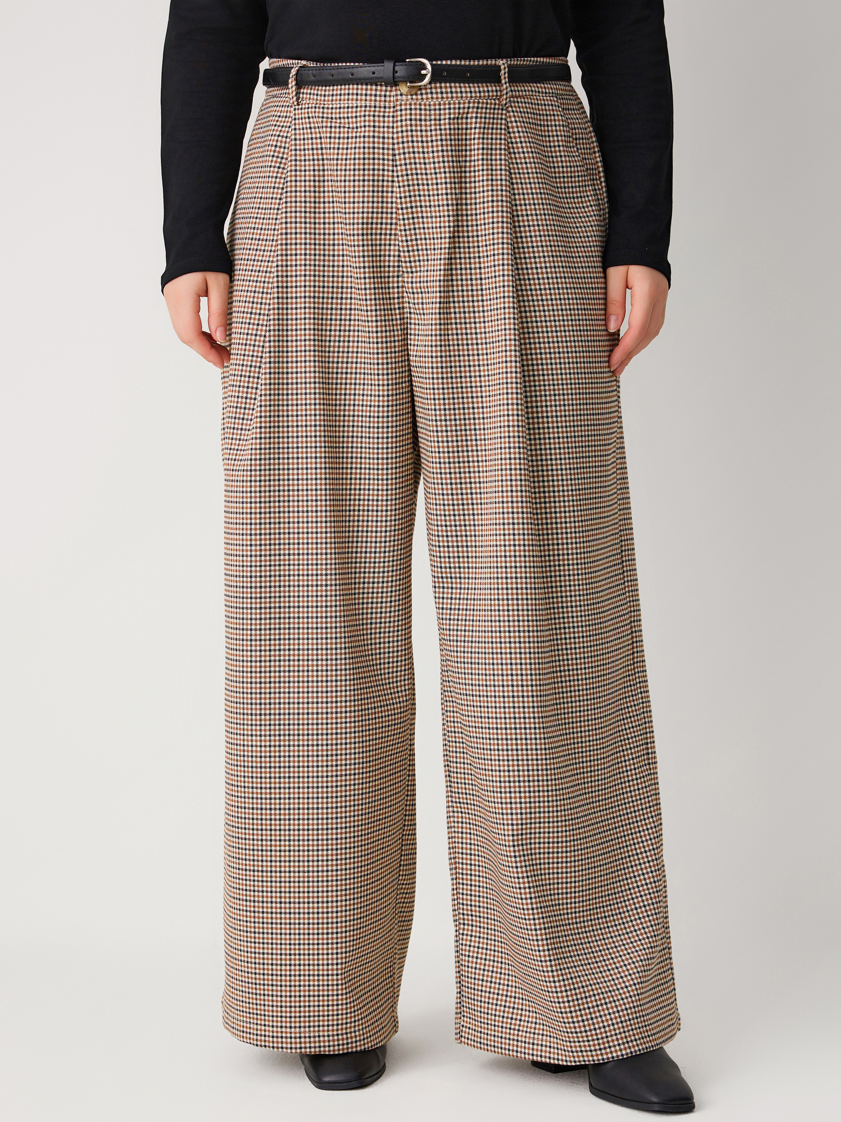 HIGH RISE TROUSERS WITH BELT - Available in more colours | Fashionable work  outfit, High waist outfits, Belted pants