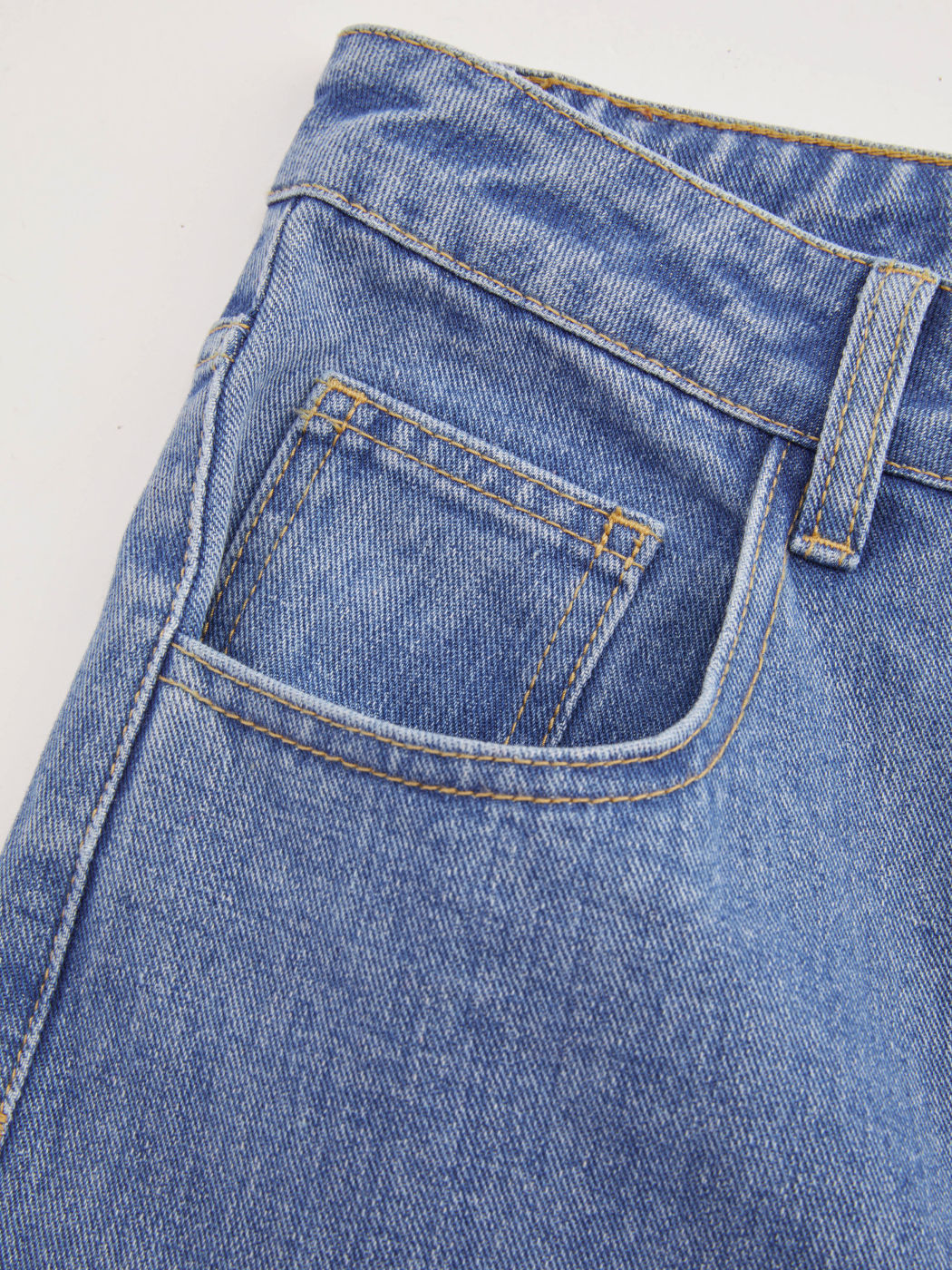 Middle Waist Solid Rhinestone Pocket Wide Leg Jeans Cider