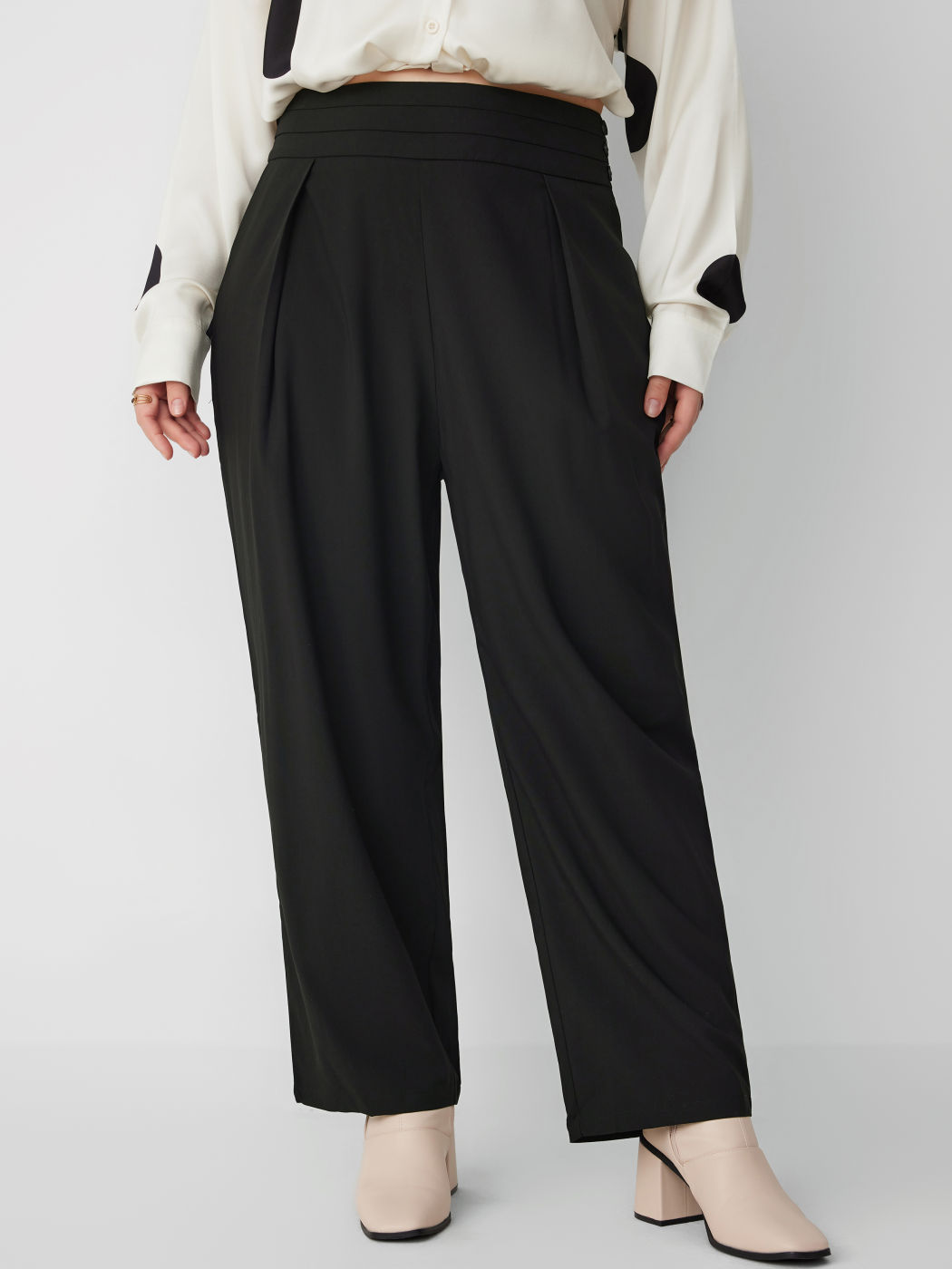 High Waist Solid Tapered Trousers Curve & Plus