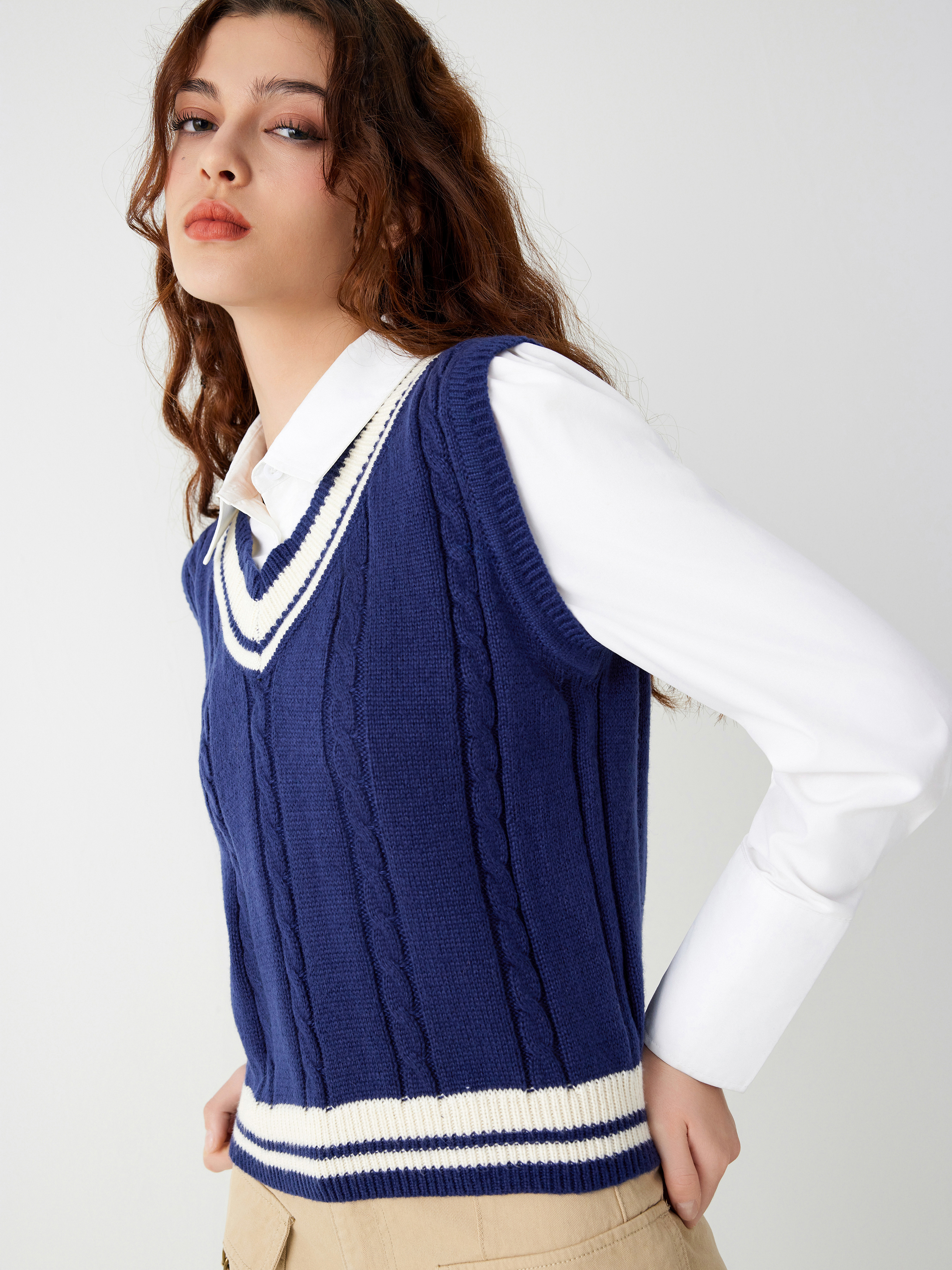 Cable Knit Tank - Blue Blizzard, Ivory Marl