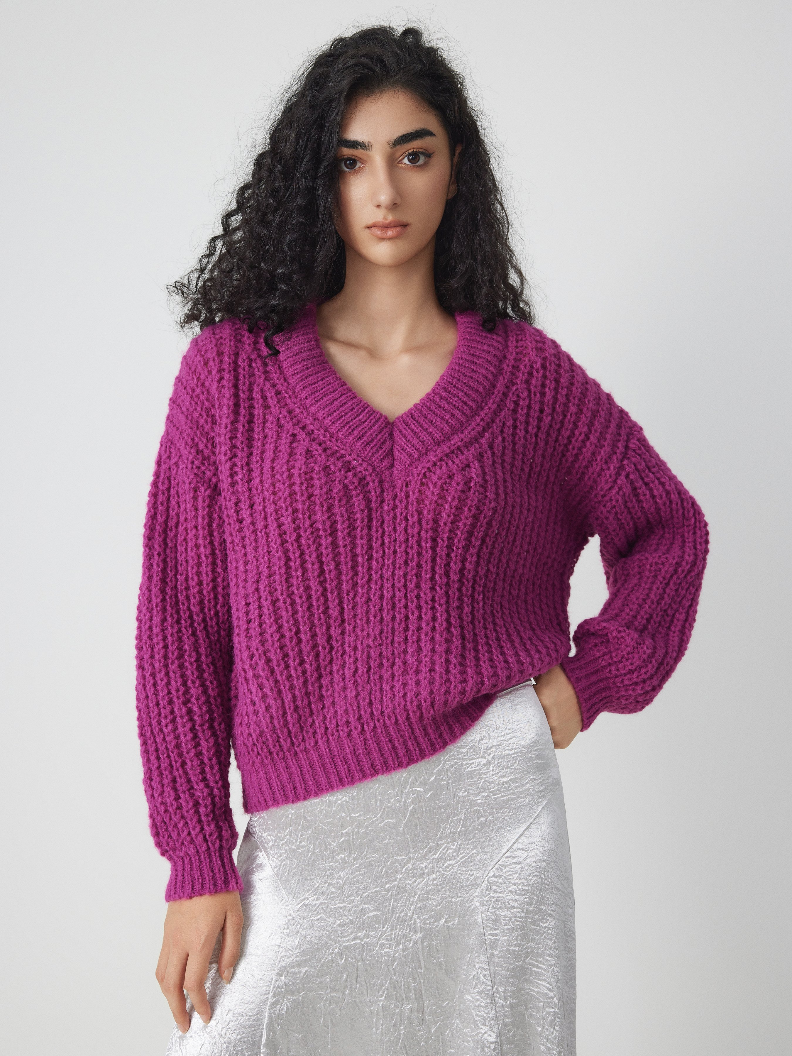 V-neck Solid Sweater