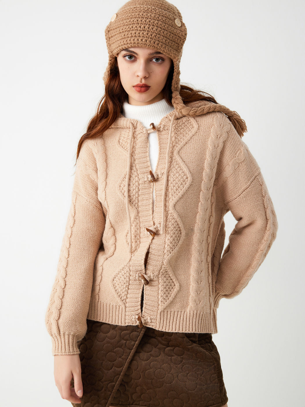  Wollmischung Kapuzenpullover Zopfmuster Knopf Strickjacke