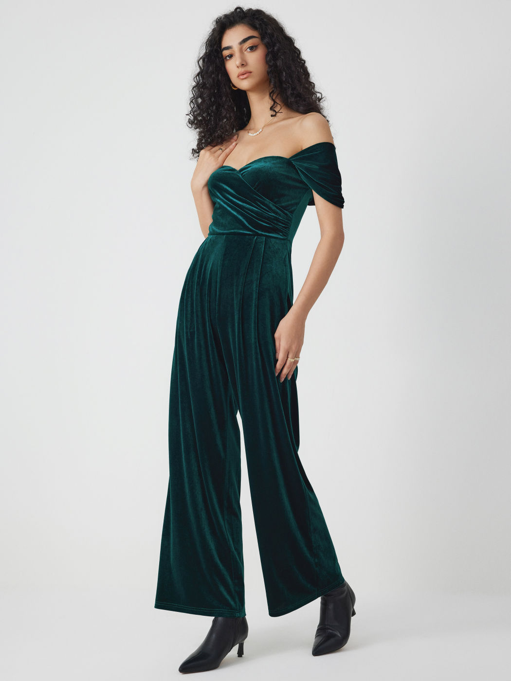 Velvet Off-shoulder Solid Ruched Jumpsuit