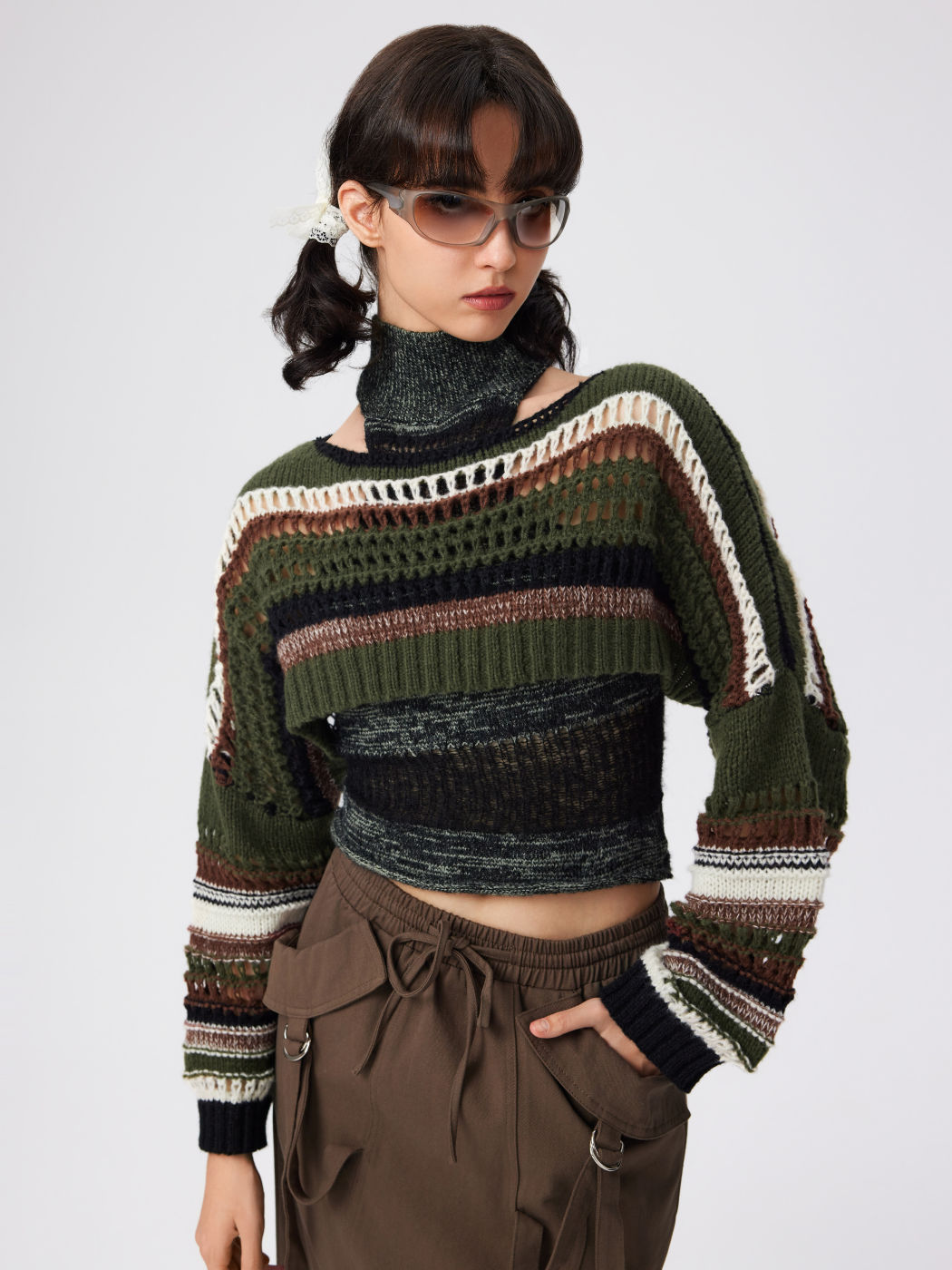 U-neckline Stripe Hollow Out Knitted Long Sleeve Crop Shrug