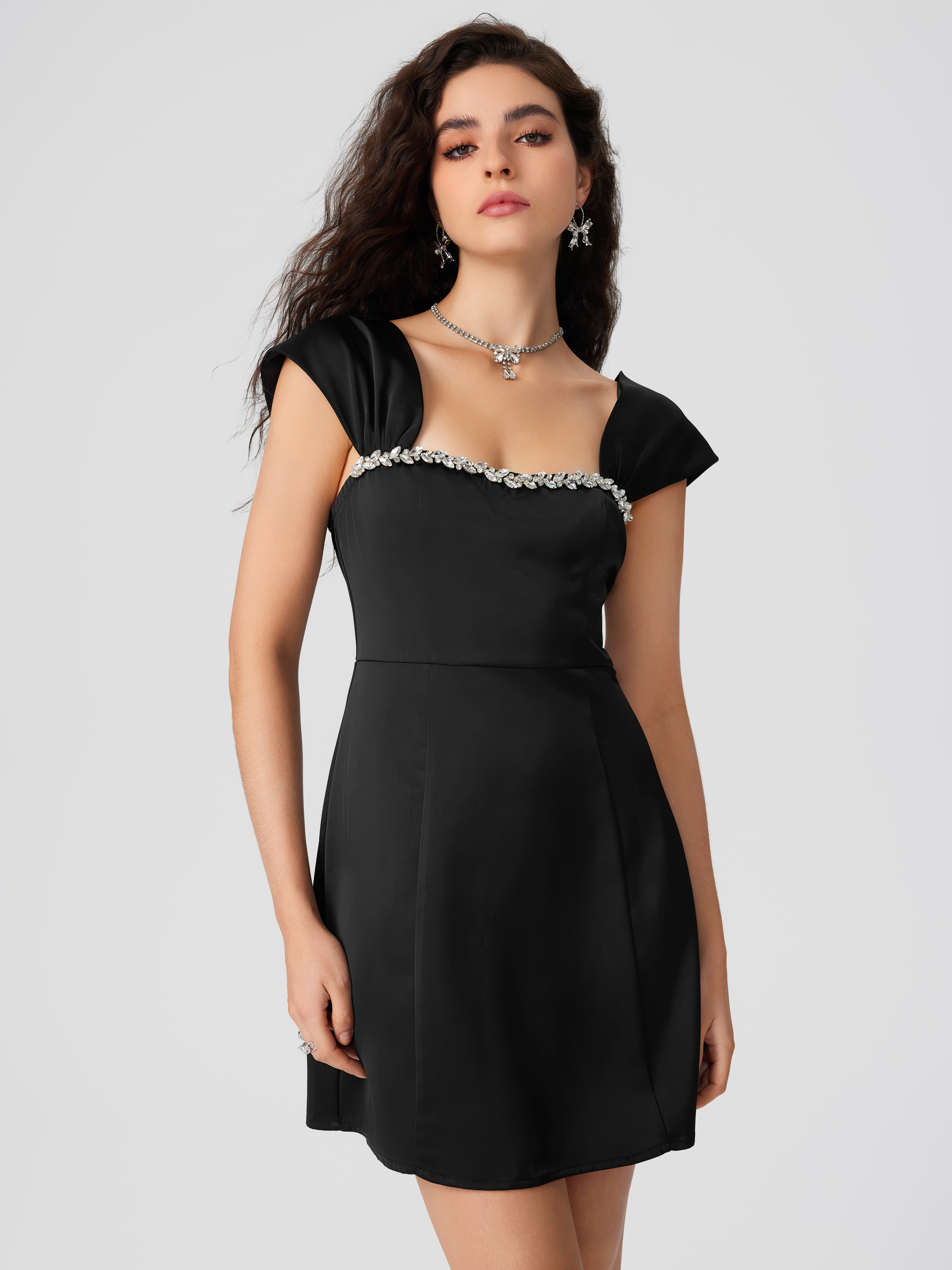 Robes de soleil Tricot Strapless Solid Mini Dress With Rhinestone For ...