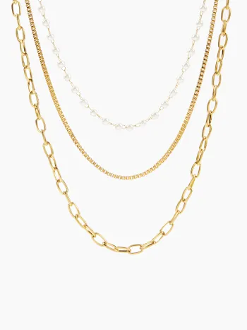 Collier à couches avec chaîne décorée de fausses perles