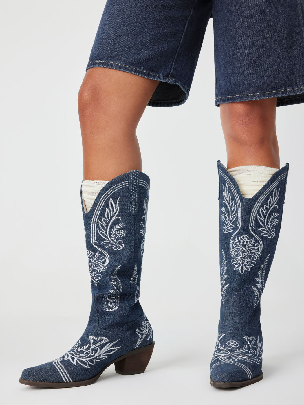 EMBROIDERED DENIM CHELSEA BOOTS