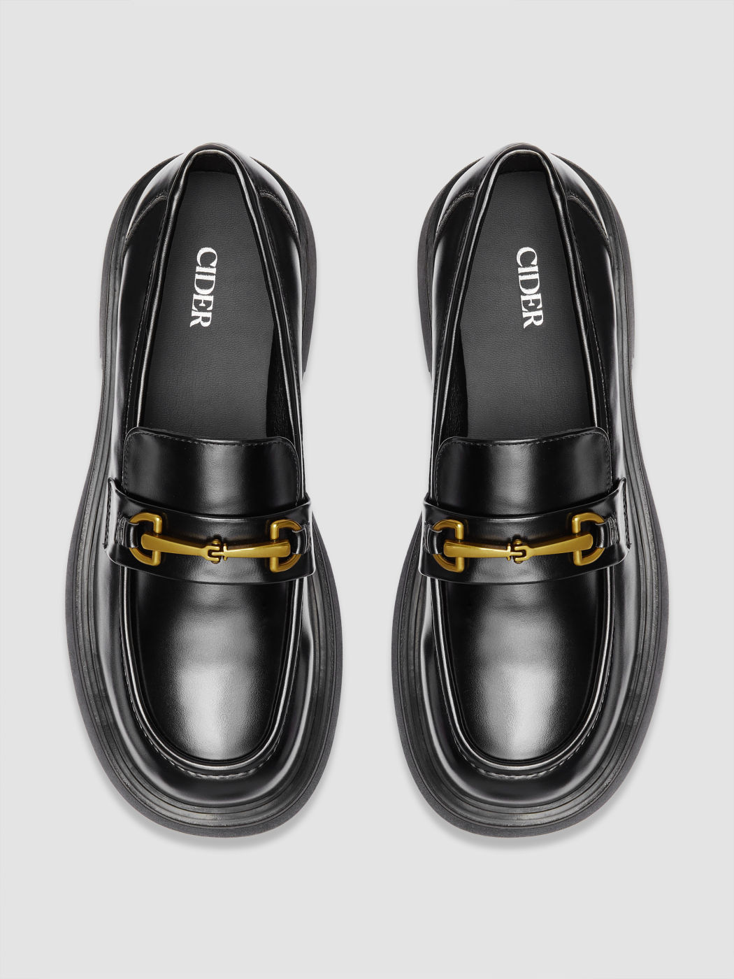 Faux-Leder-Löffelstiefel mit Riegelverschluss und abgerundeten Zehen
