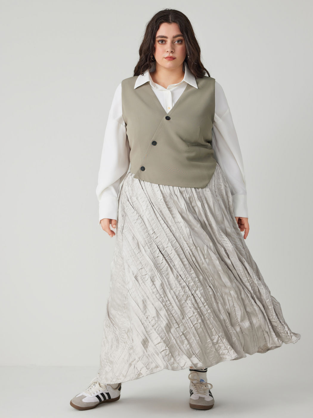 Gilet asimmetrico con scollo a V e cintura Curve & Plus