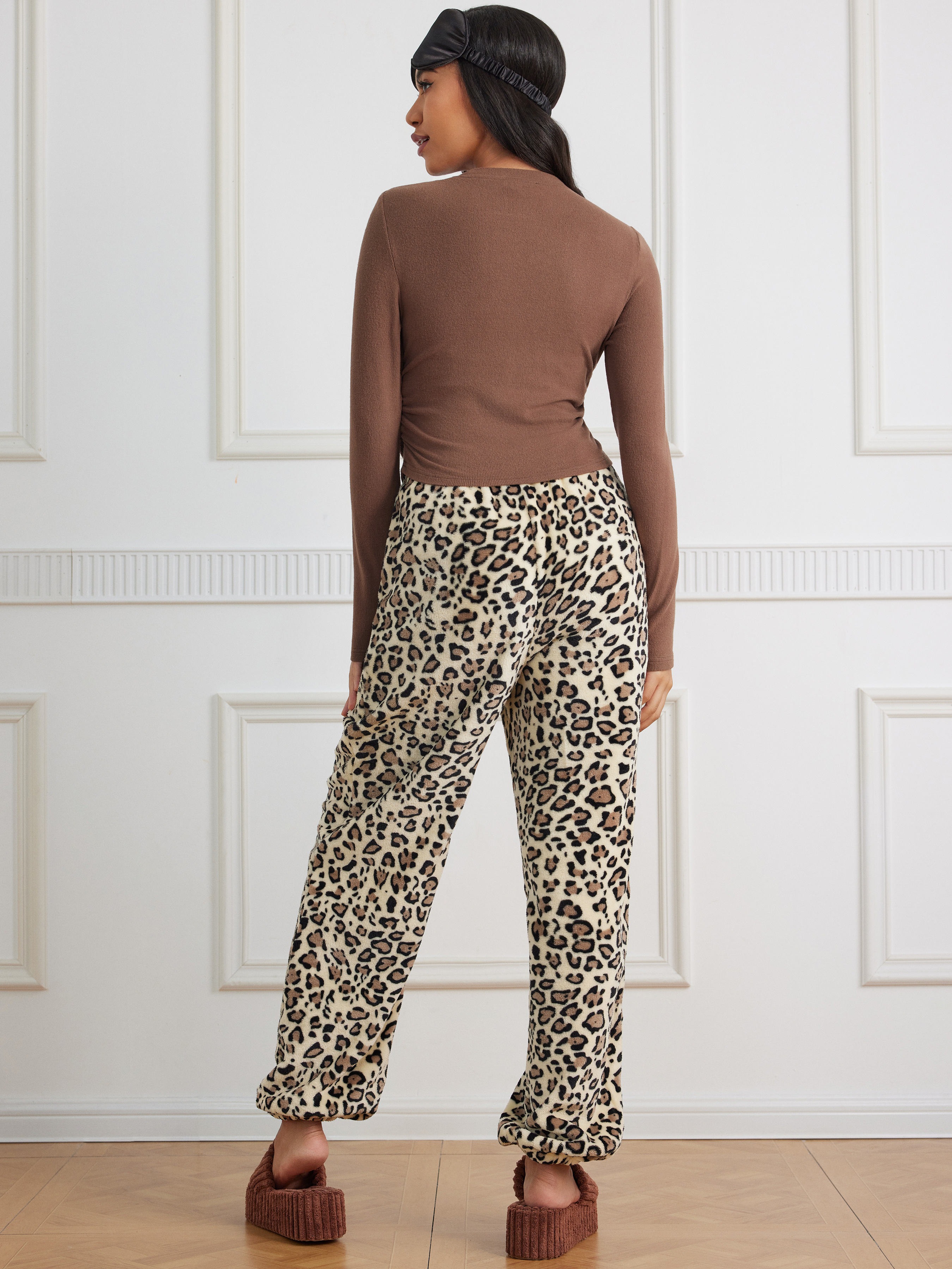 Solid Ruched Top & Fleece Leopard Print Pants Set - Cider