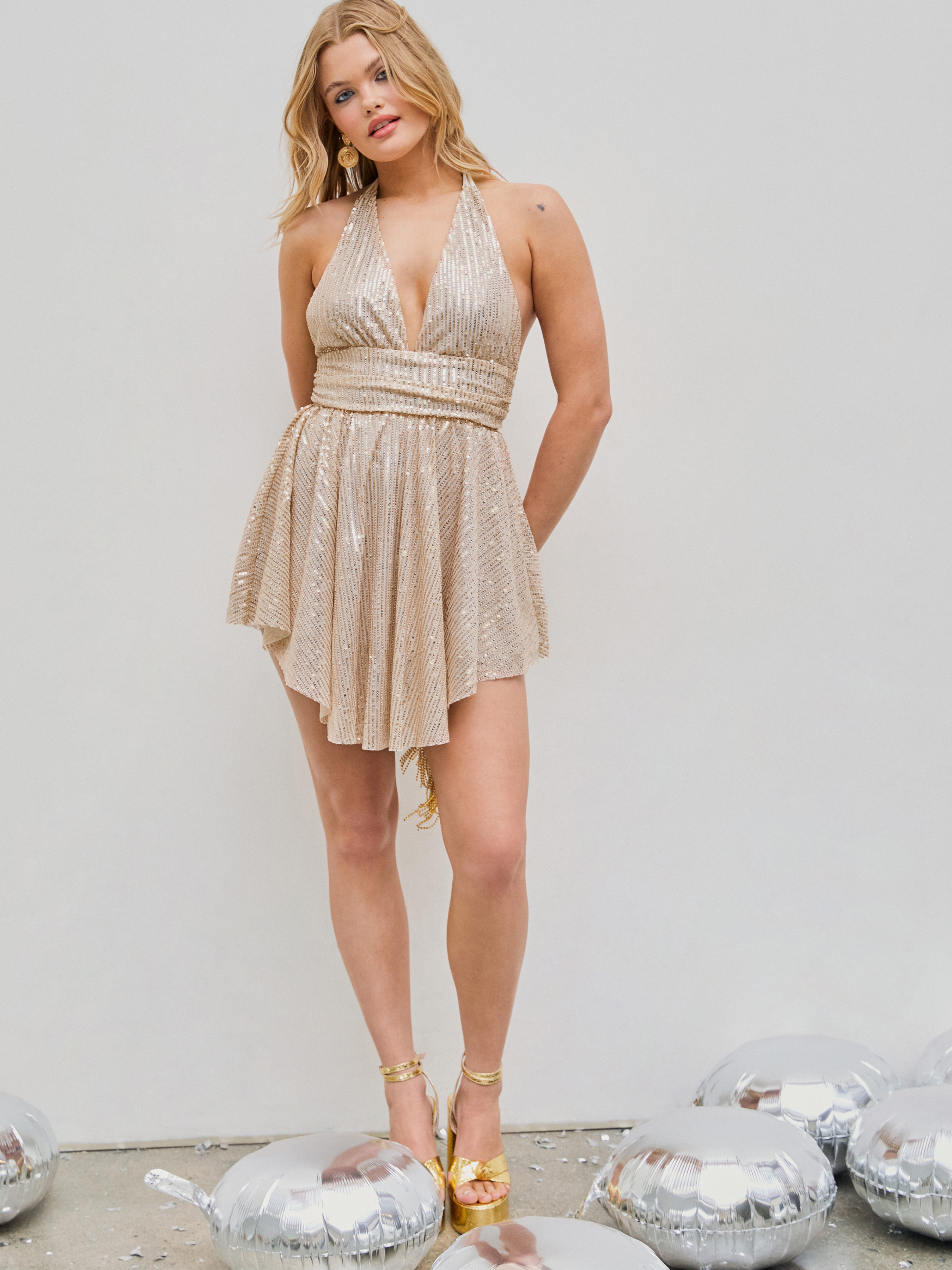 Sequins Sequin Halter Ruffle Mini Dress For Party/Clubbing