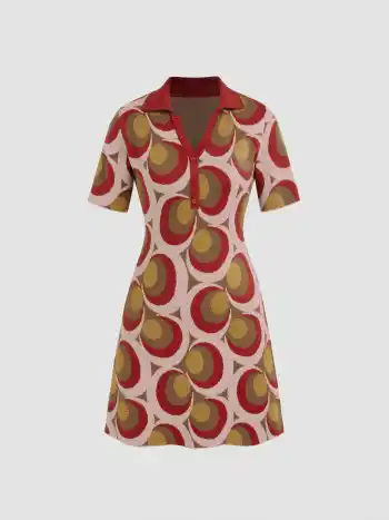 Polo Geometrisches Strickkleid