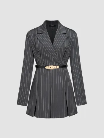 Mini abito blazer con bottoni divisi a strisce e cintura