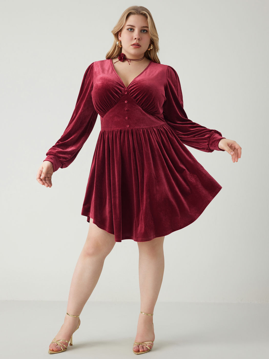  Samt V-Ausschnitt Solids Minikleid Kurve & Plus